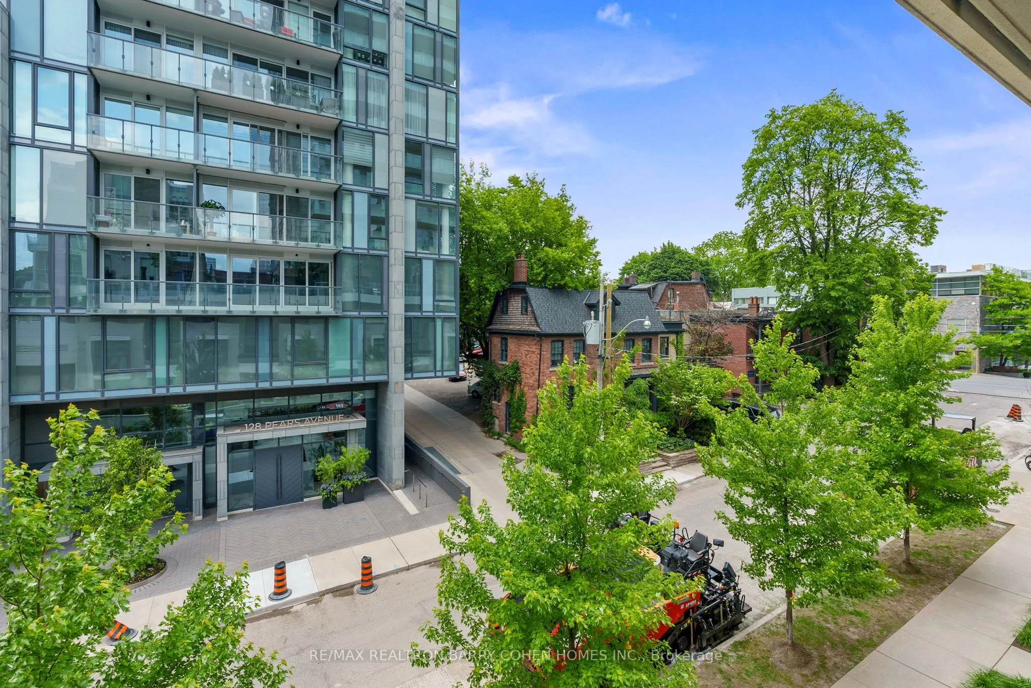 133 Pears Avenue, #2