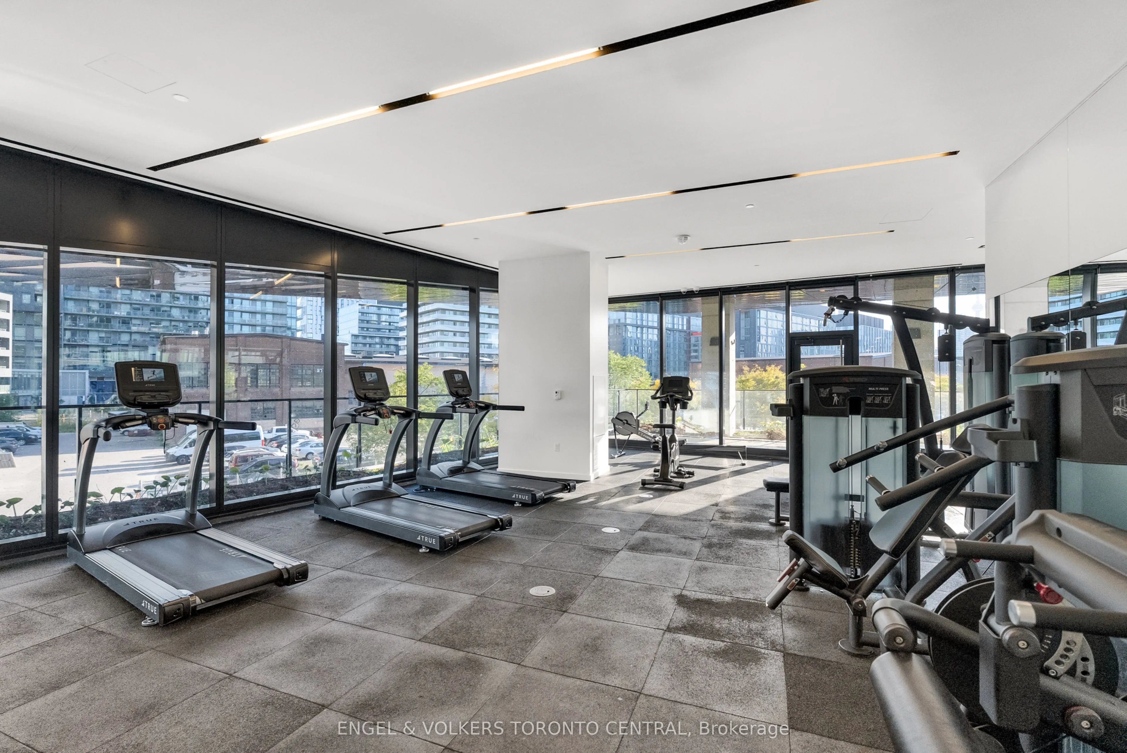 21 Lawren Harris Square, #30