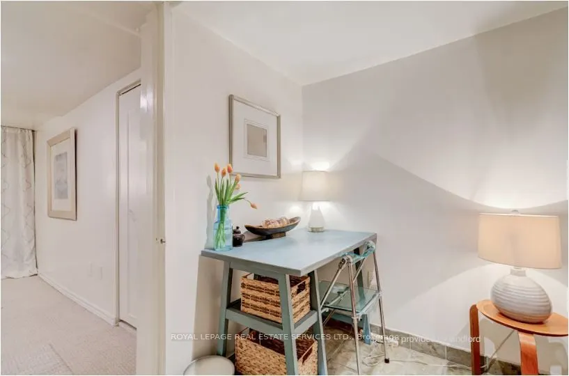 27 Bank Street, #Lower