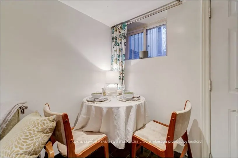 27 Bank Street, #Lower