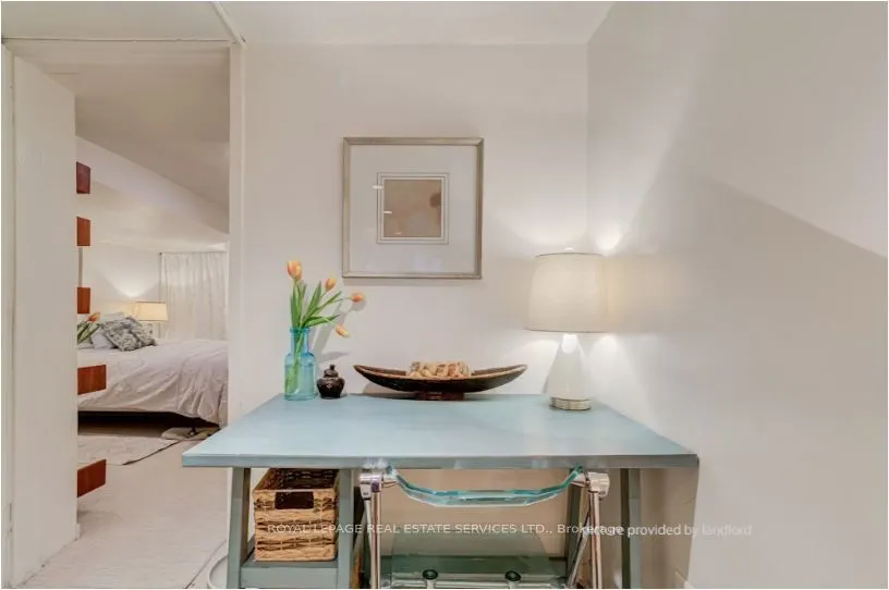 27 Bank Street, #Lower