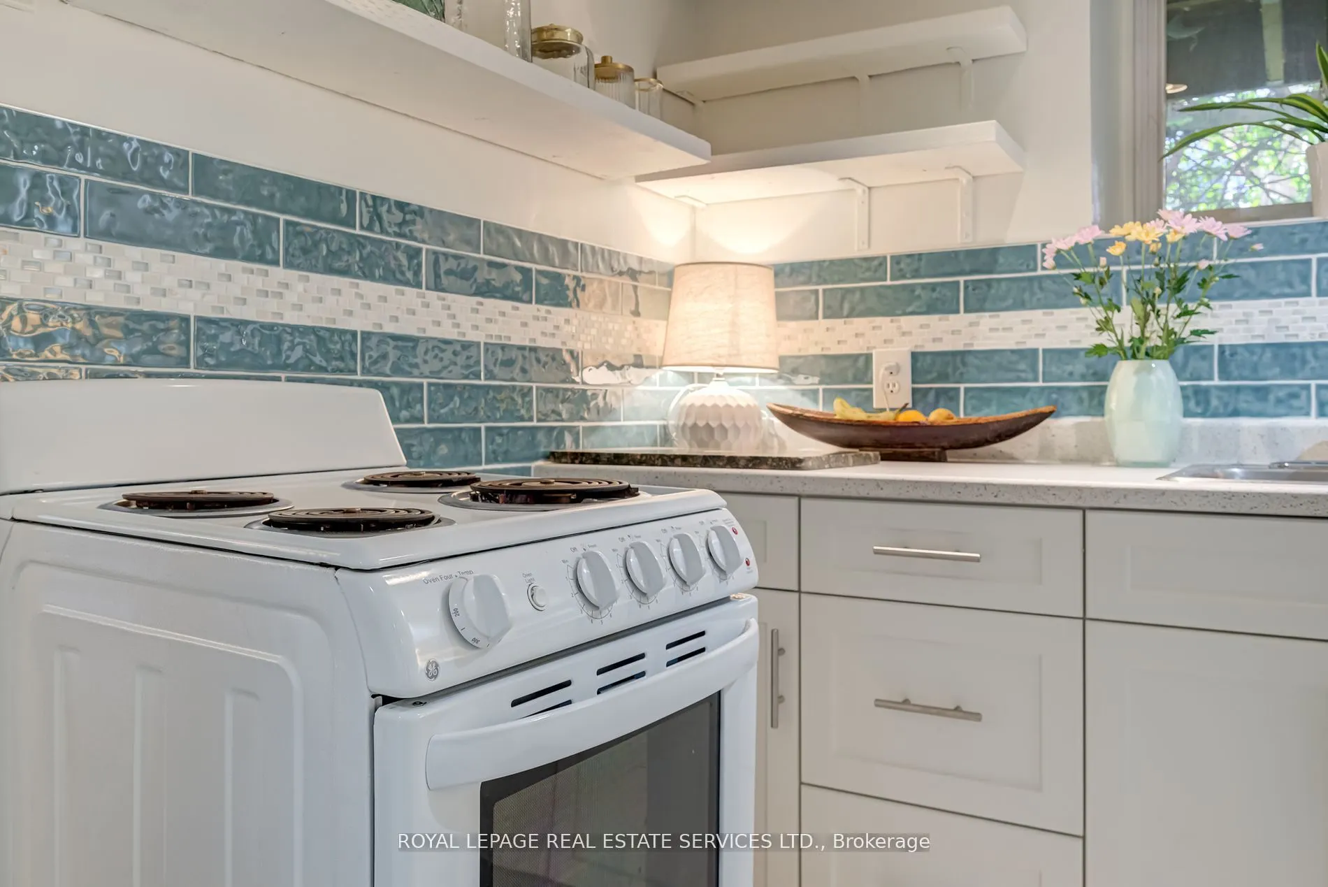 27 Bank Street, #Lower