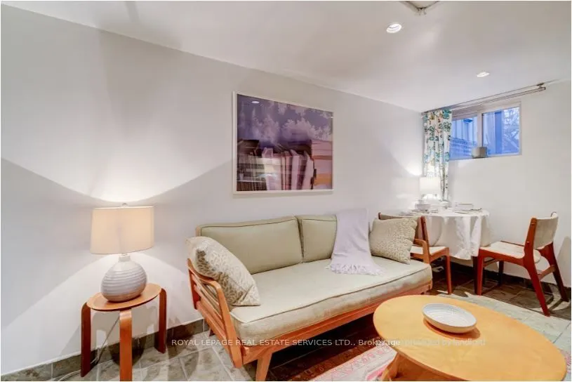 27 Bank Street, #Lower