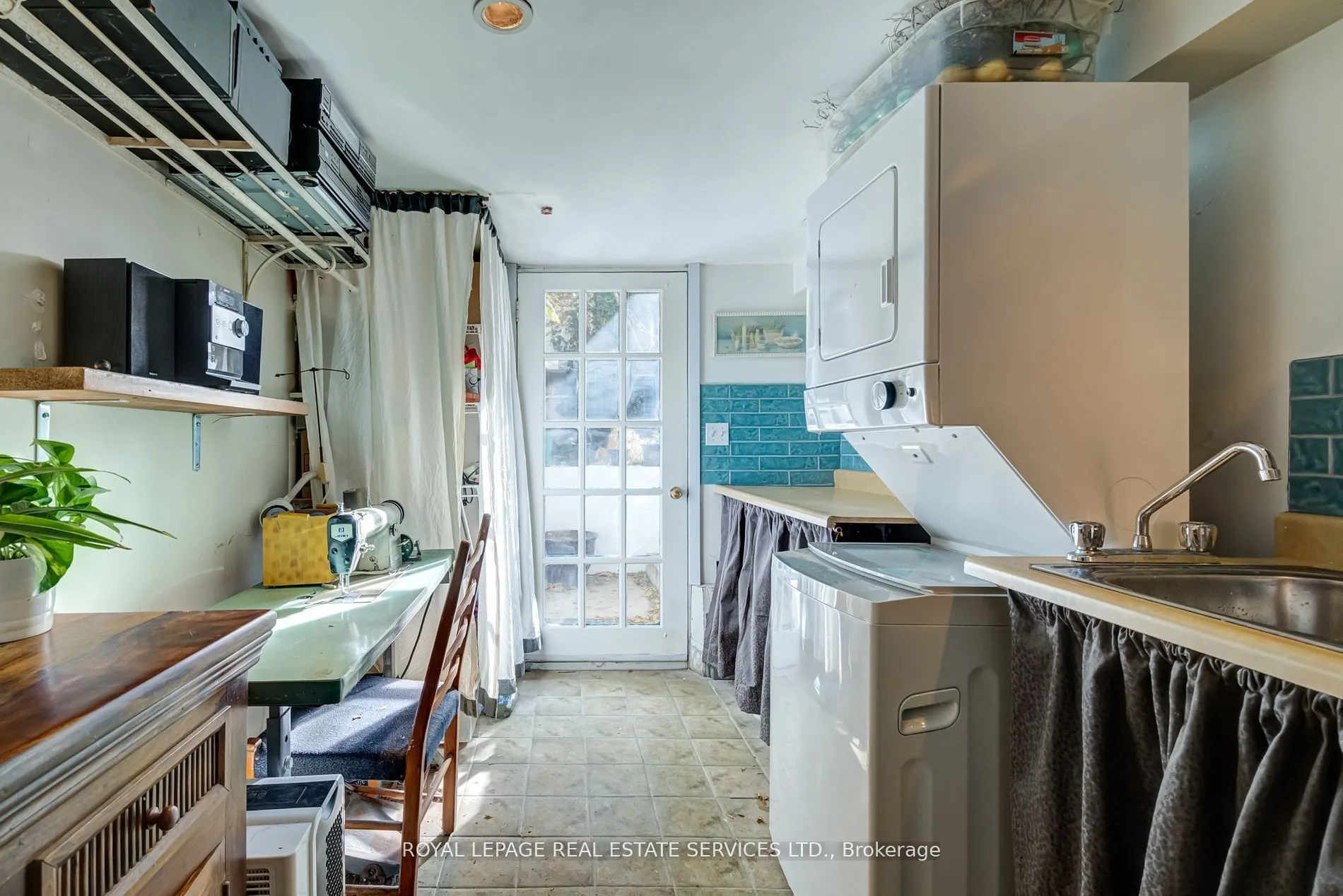 27 Bank Street, #Lower