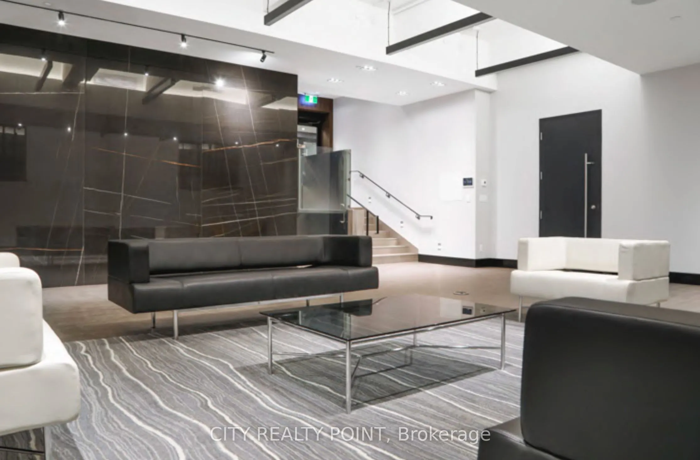 2 Clarendon Avenue, #402