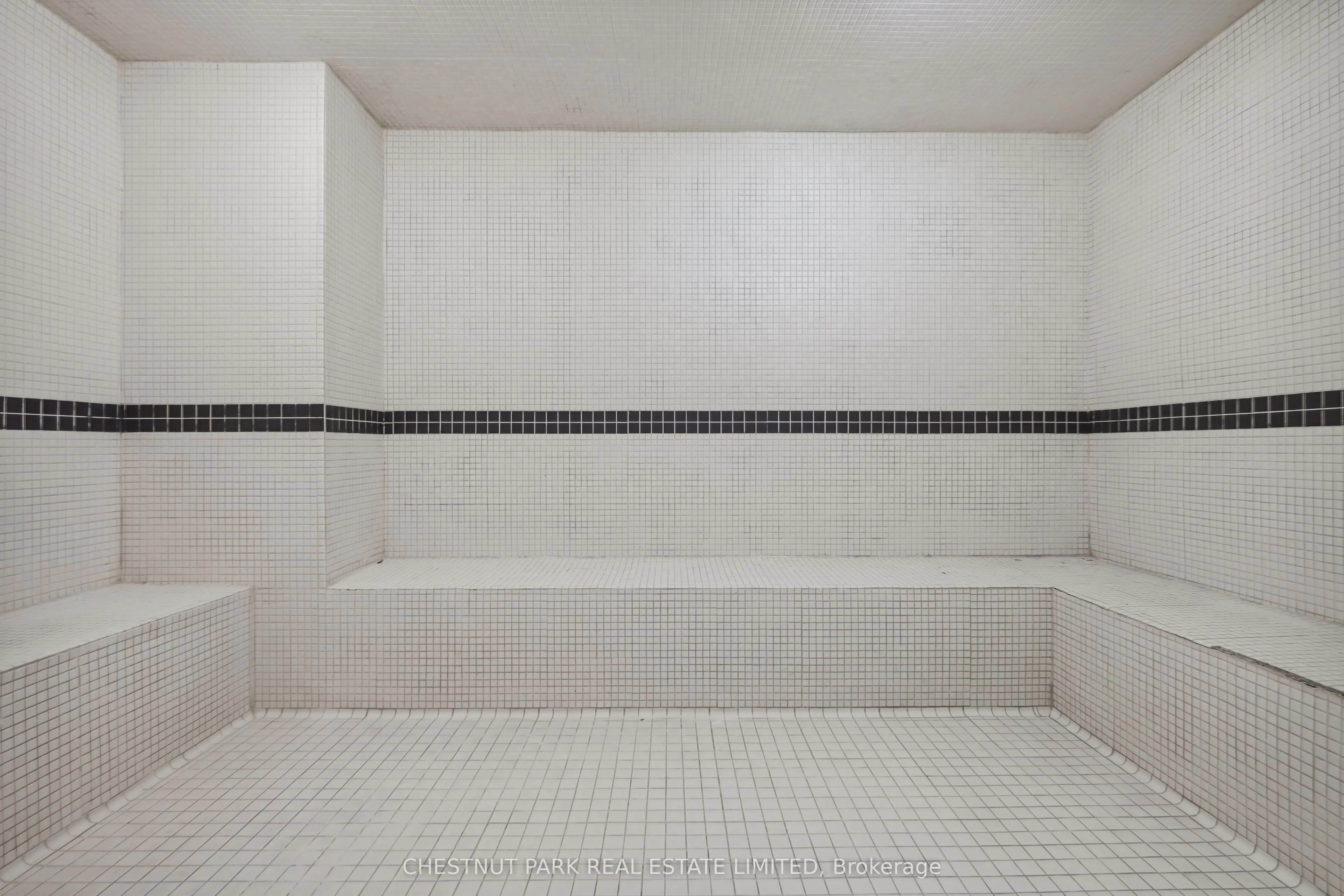 85 Bloor Street E, #1014