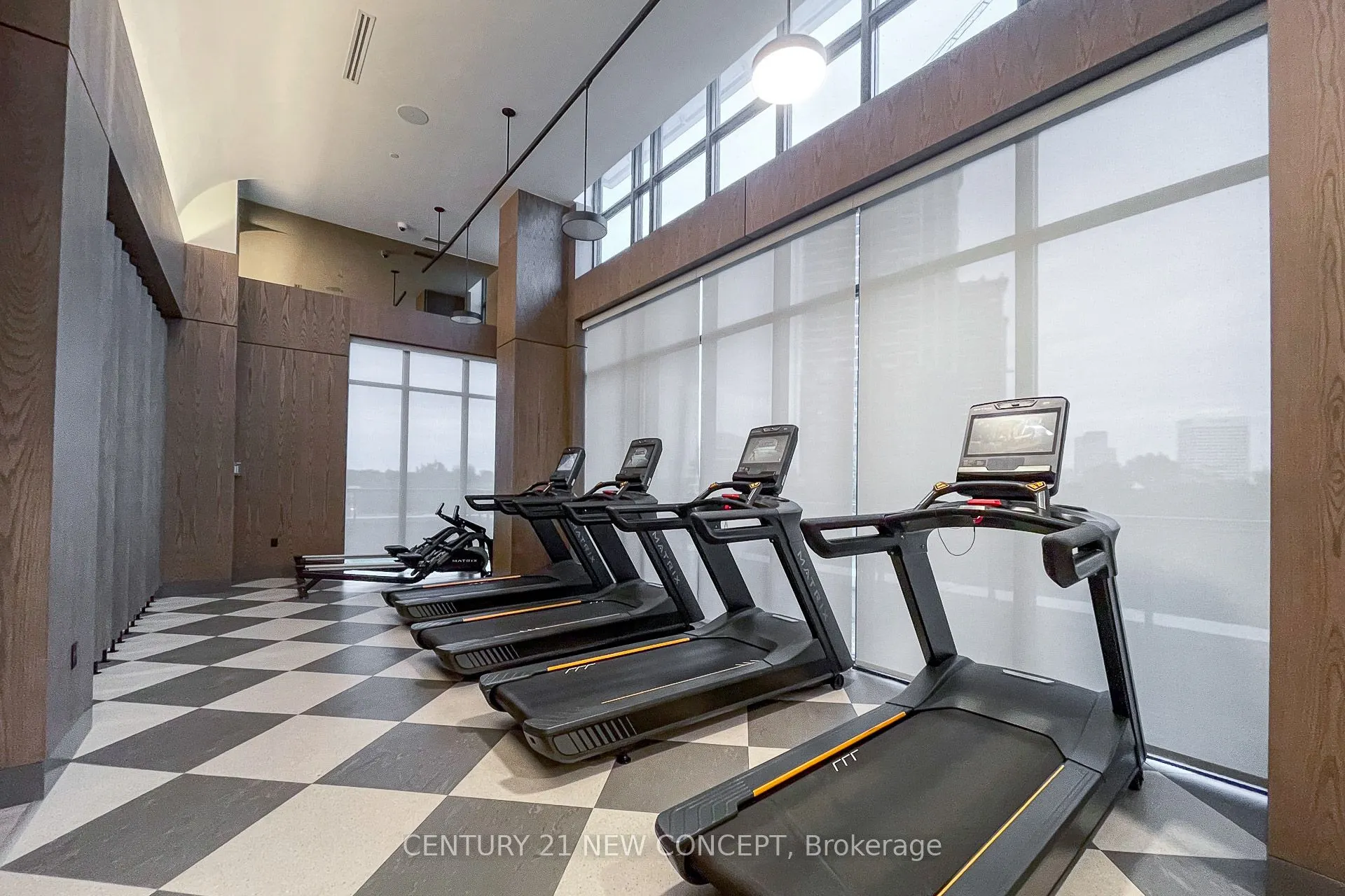 30 Inn On The Park Drive, #423