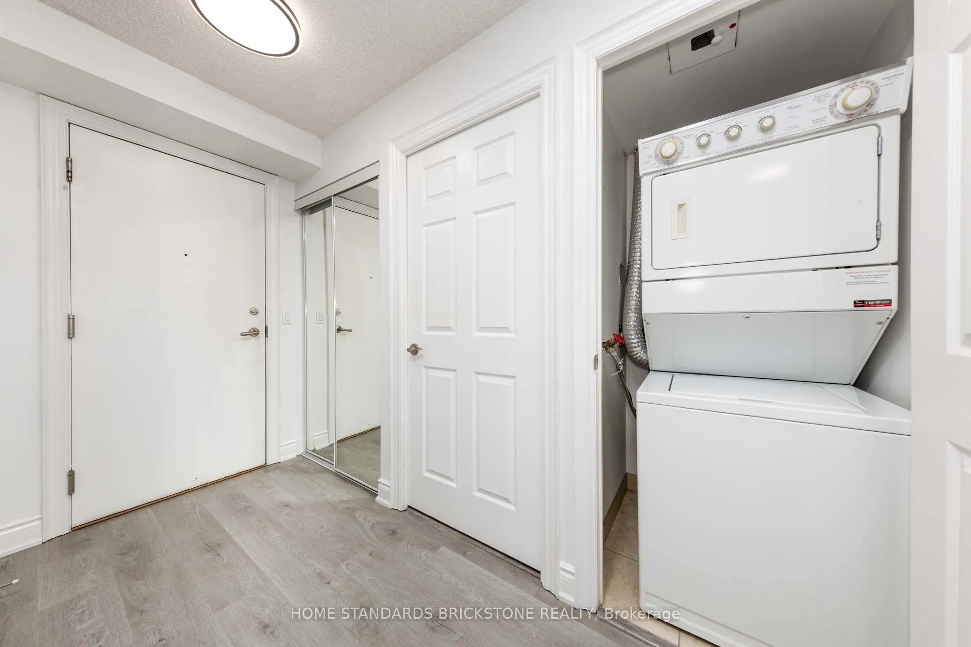 15 Greenview Avenue, #1504