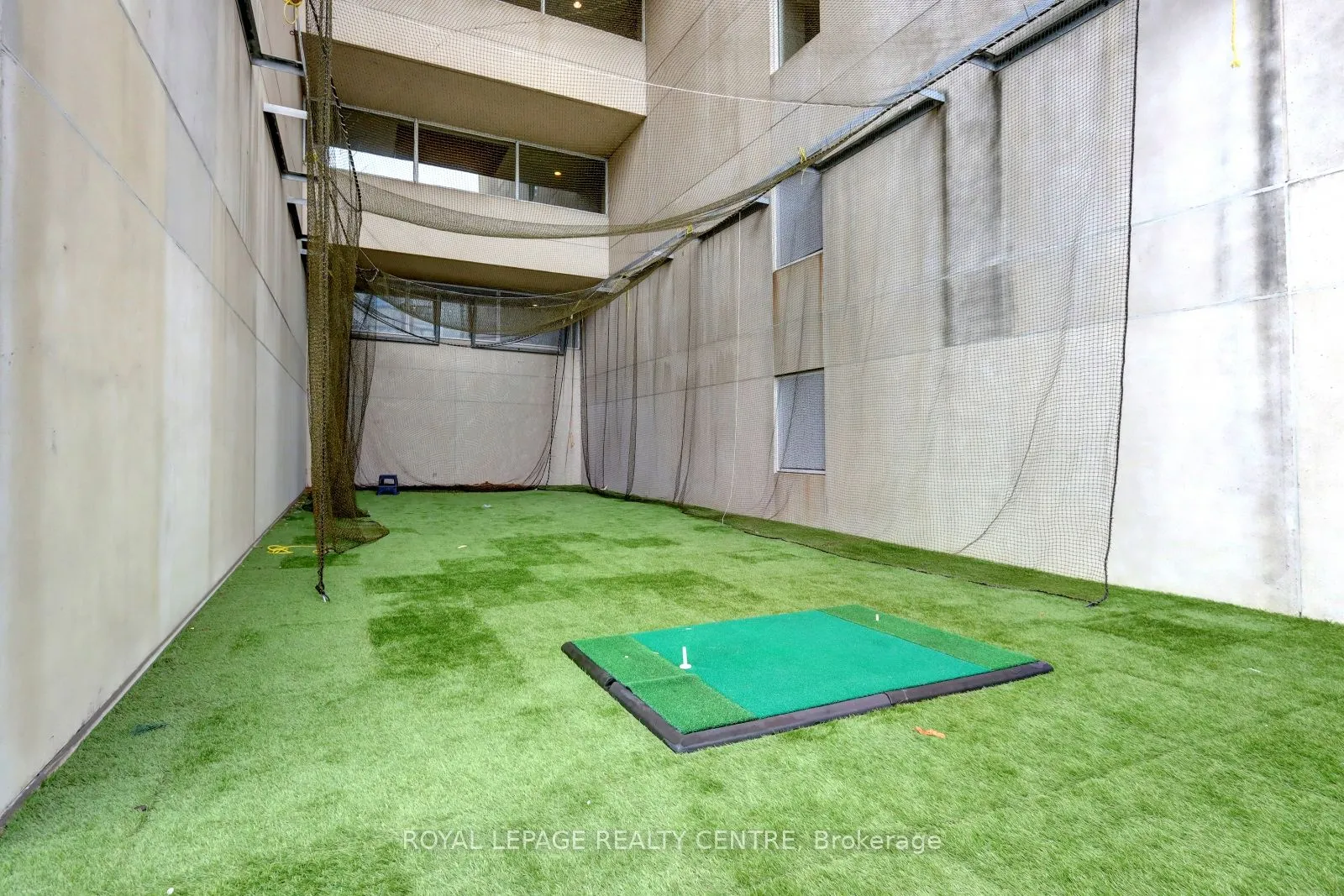 480 Queens Quay W, #401W