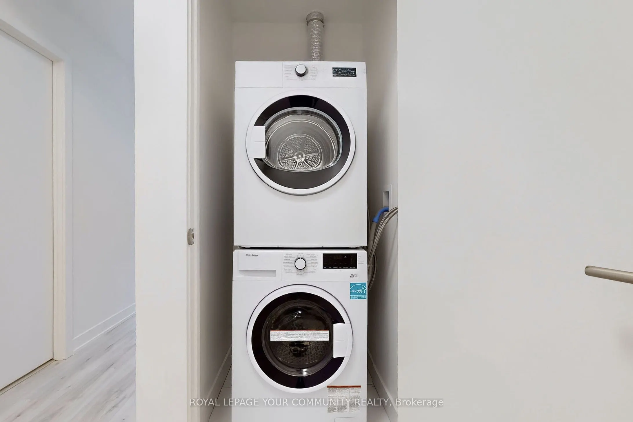 110 Broadway Avenue, #1007