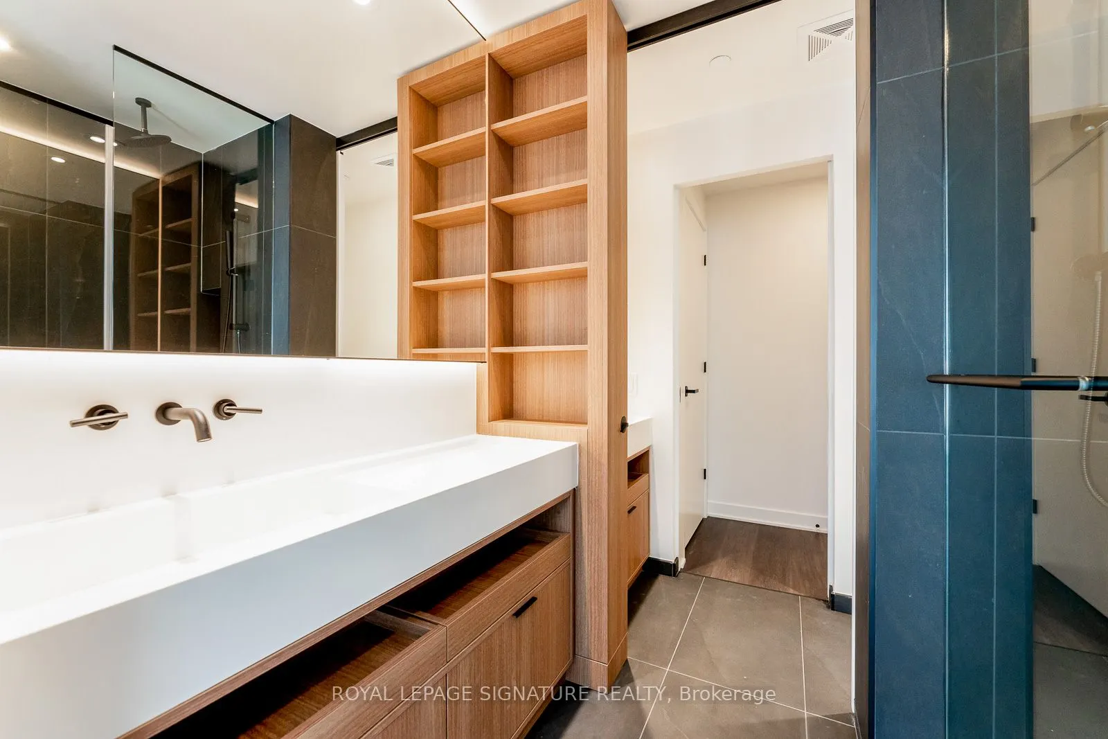 55 Charles Street, #4207