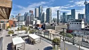 15 Beverley Street, #607