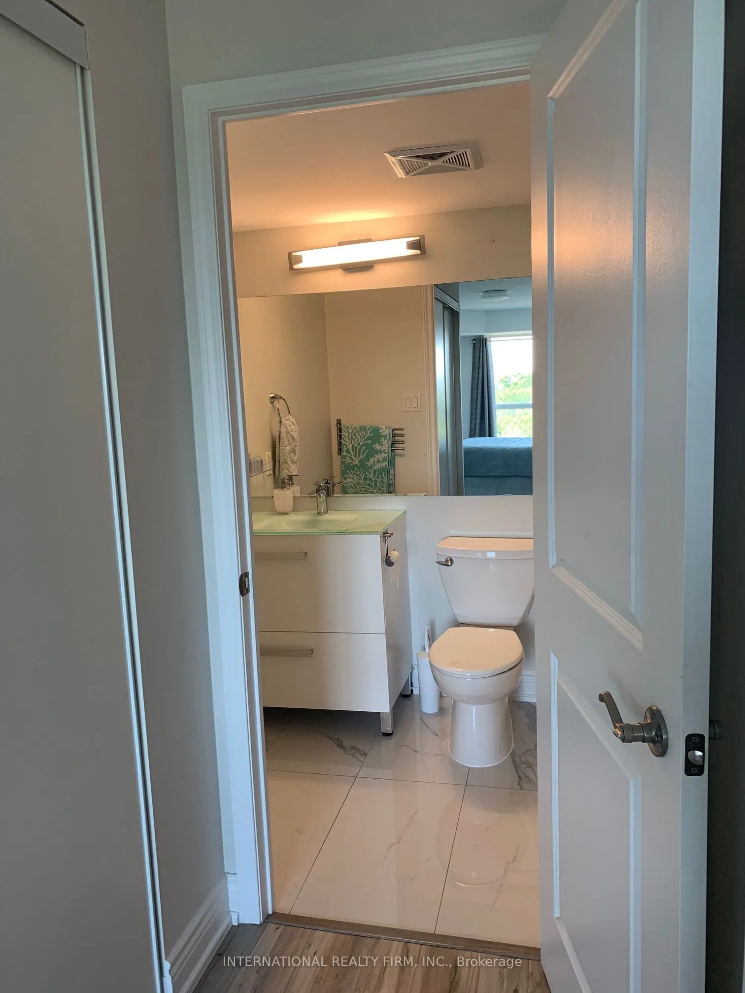 872 Sheppard Avenue W, #610