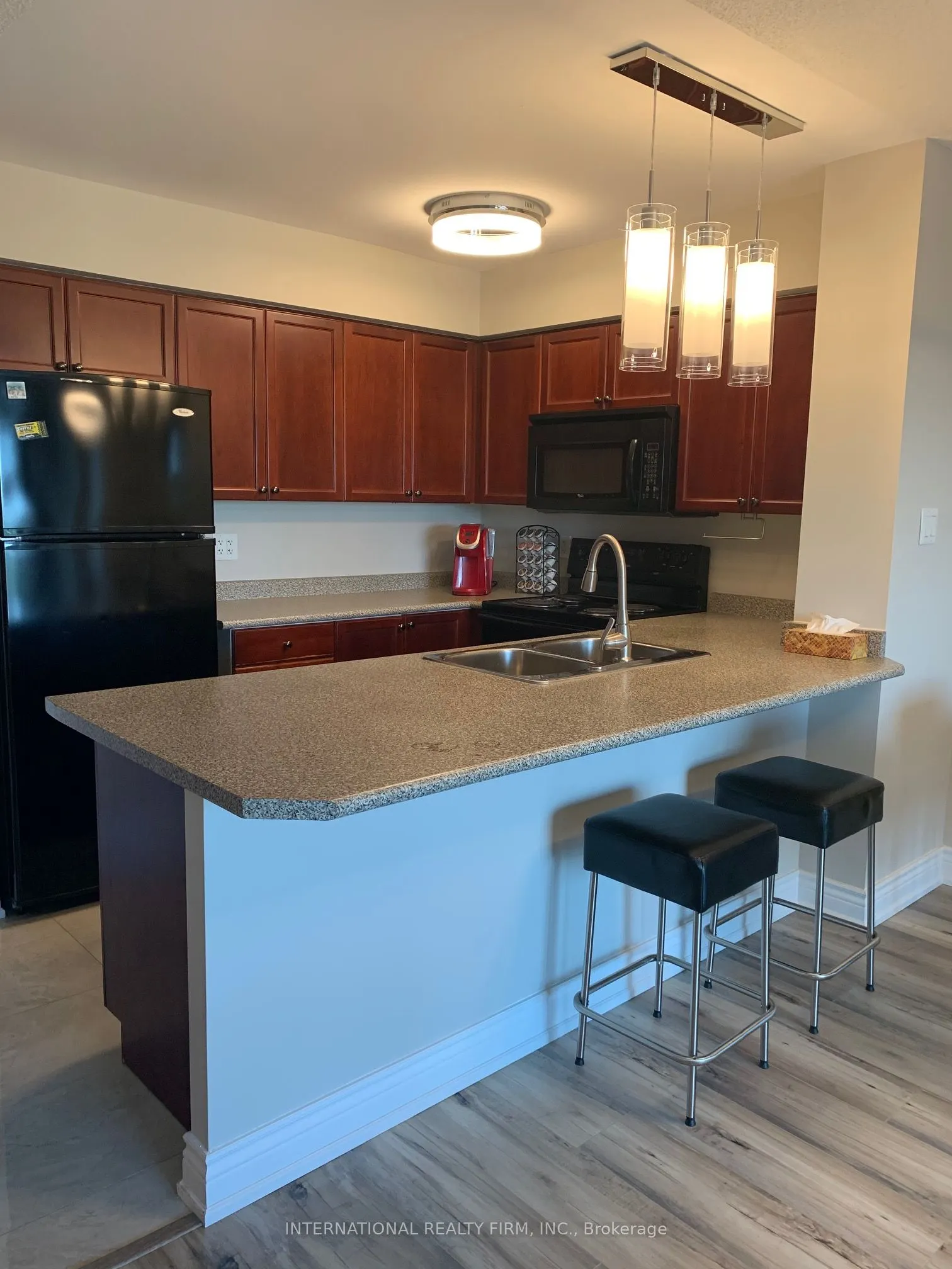 872 Sheppard Avenue W, #610