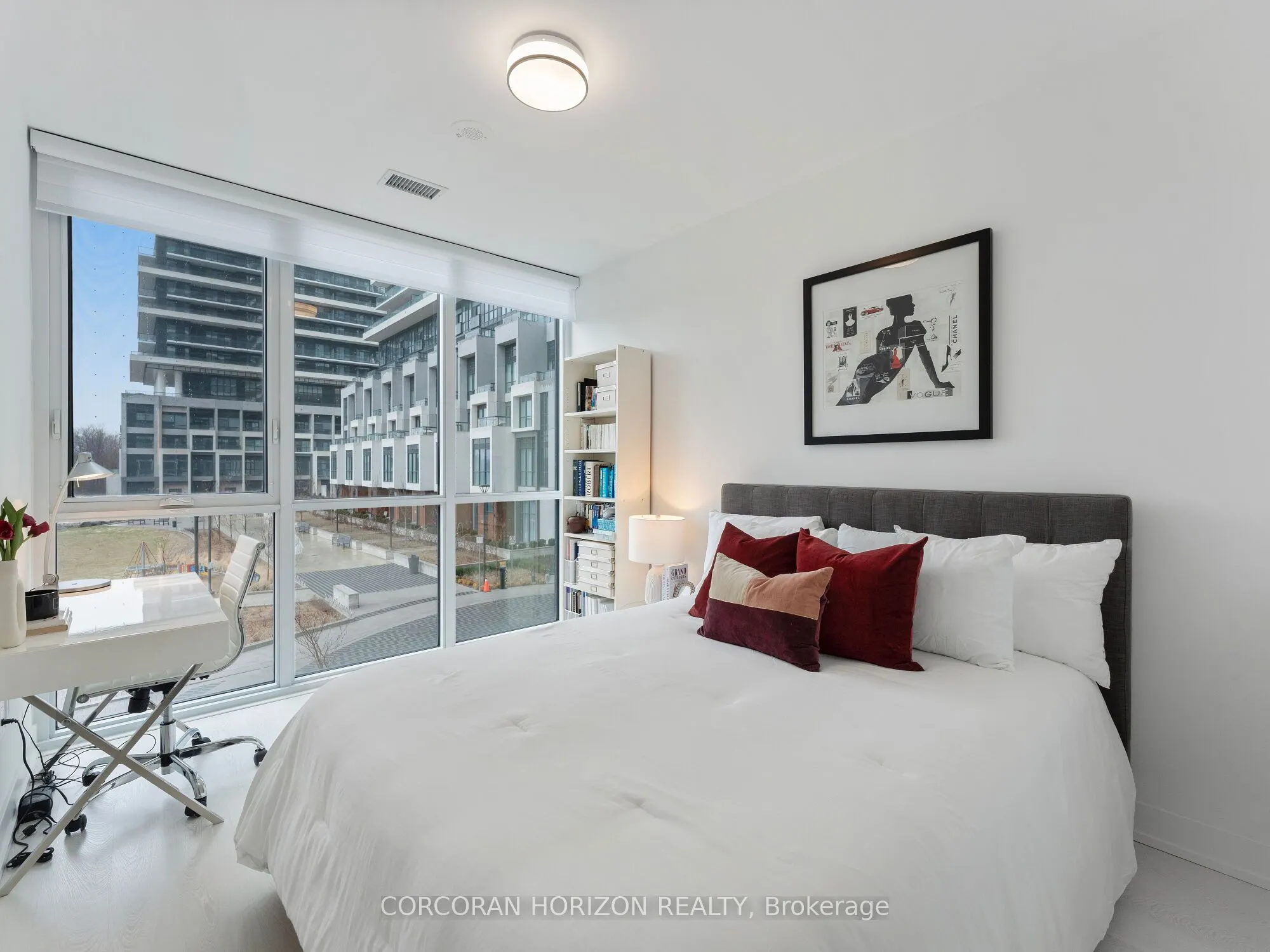 30 Inn On The Park Drive, #221