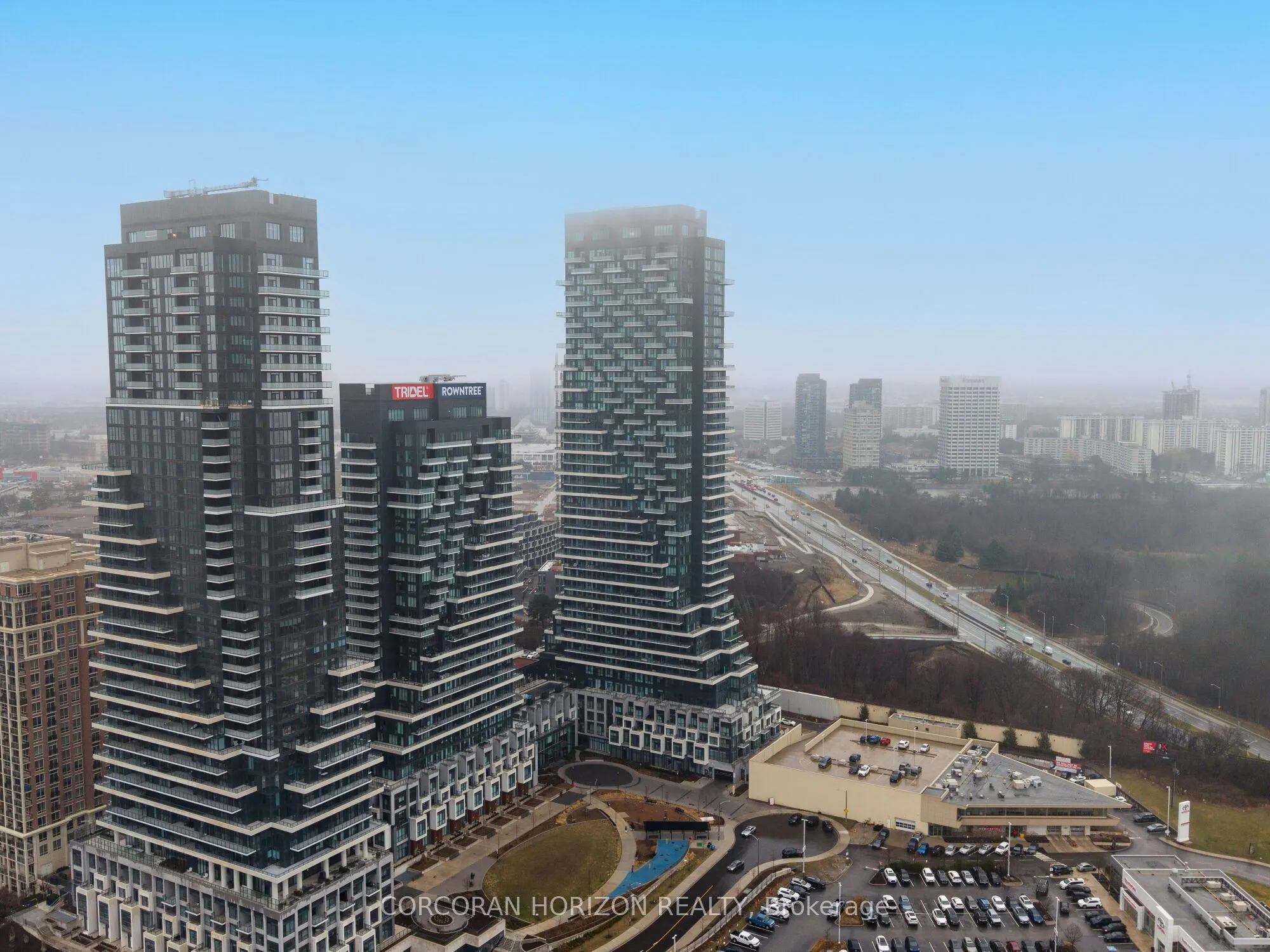 30 Inn On The Park Drive, #221