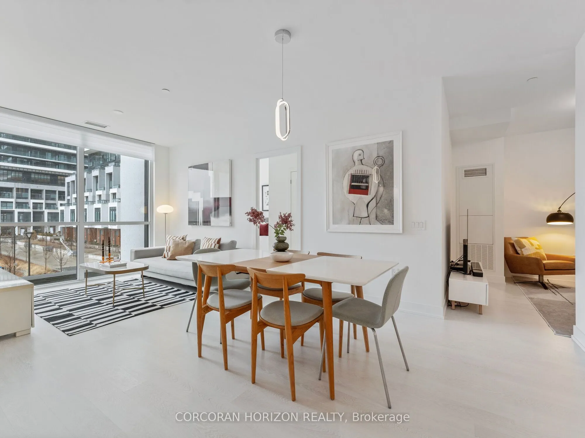 30 Inn On The Park Drive, #221