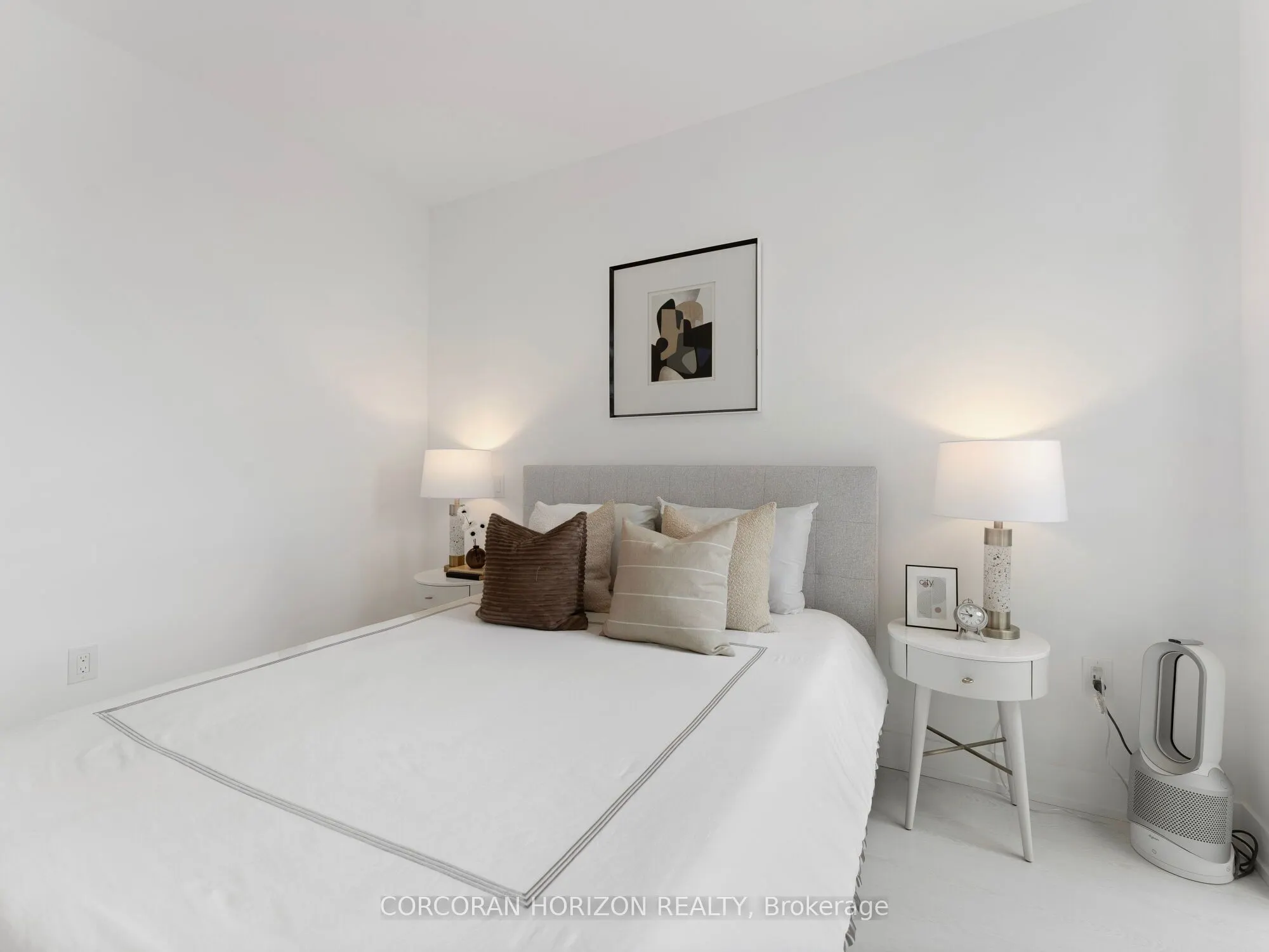 30 Inn On The Park Drive, #221