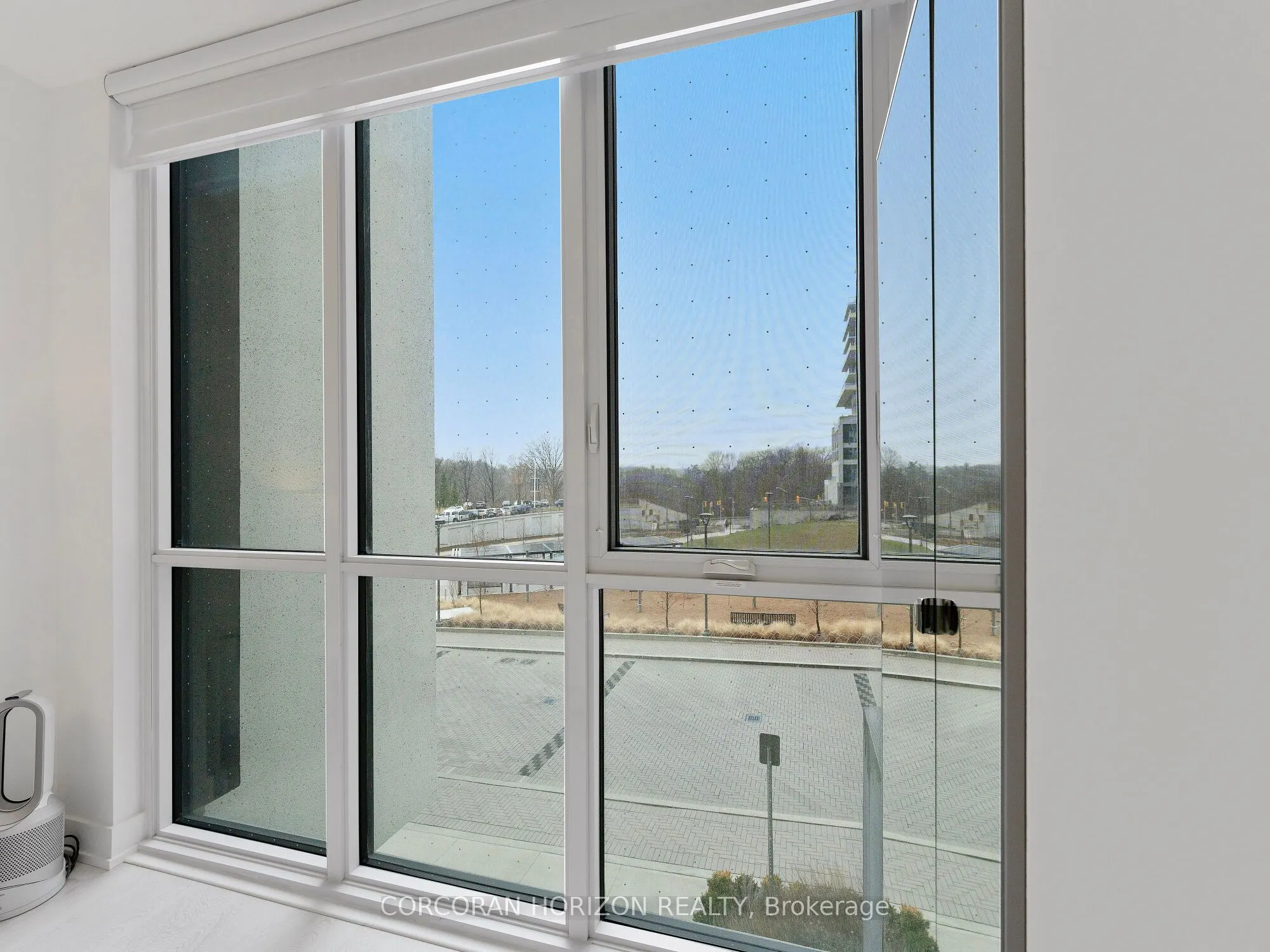 30 Inn On The Park Drive, #221