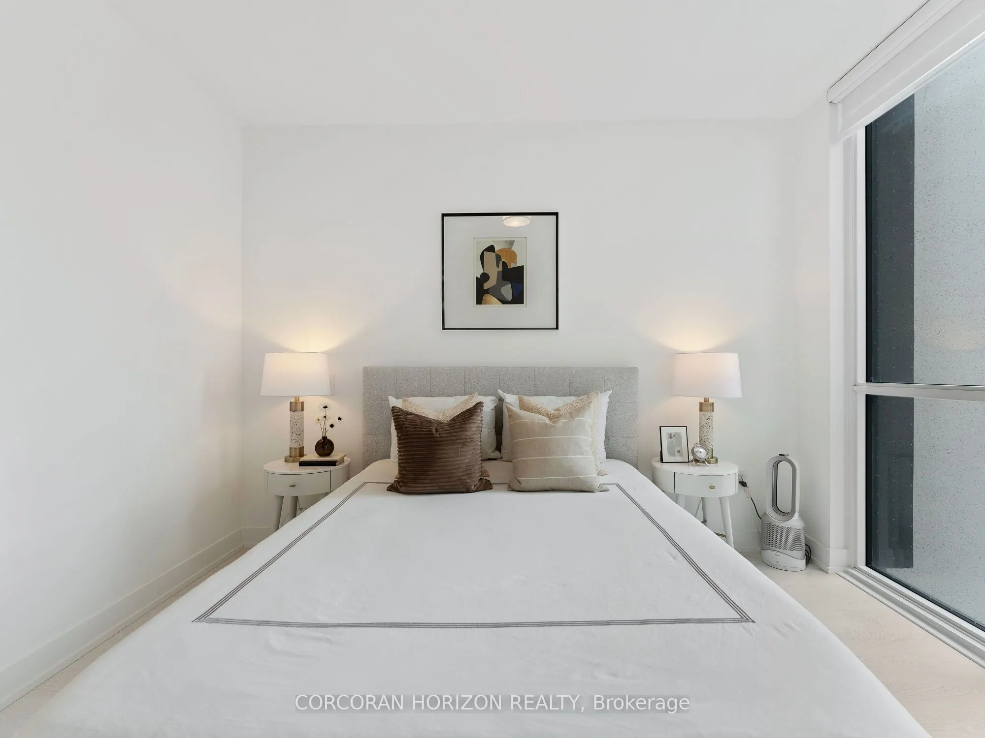 30 Inn On The Park Drive, #221