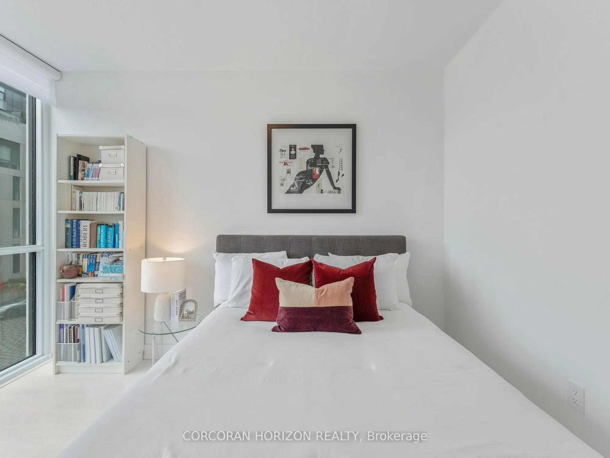 30 Inn On The Park Drive, #221