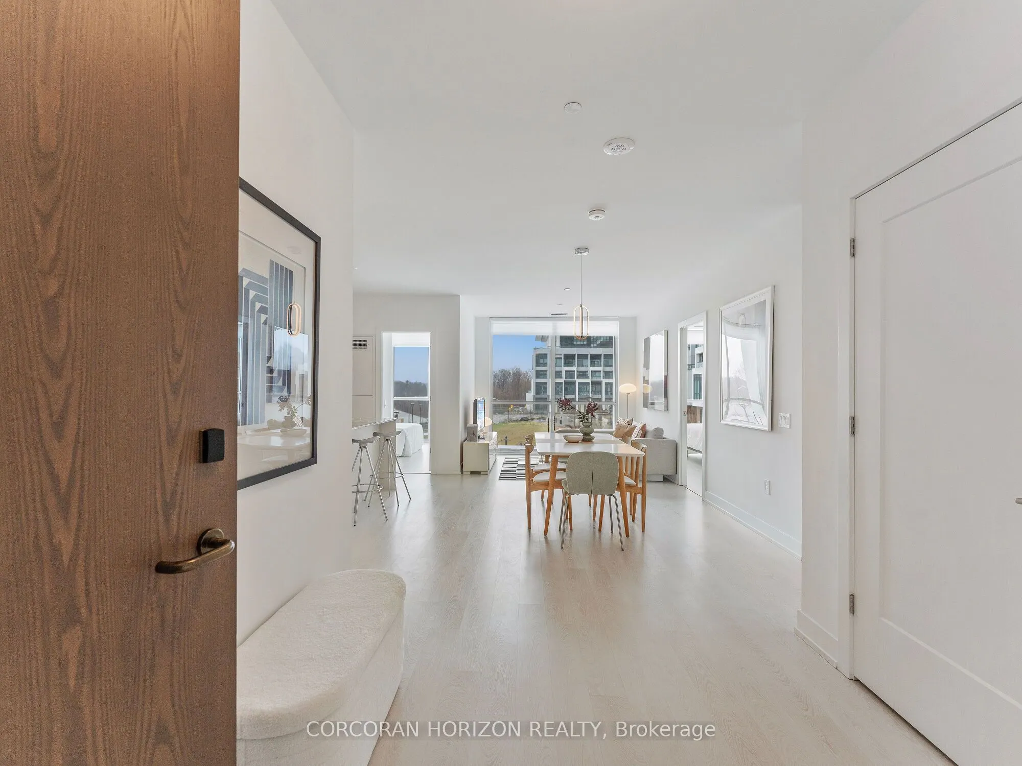 30 Inn On The Park Drive, #221