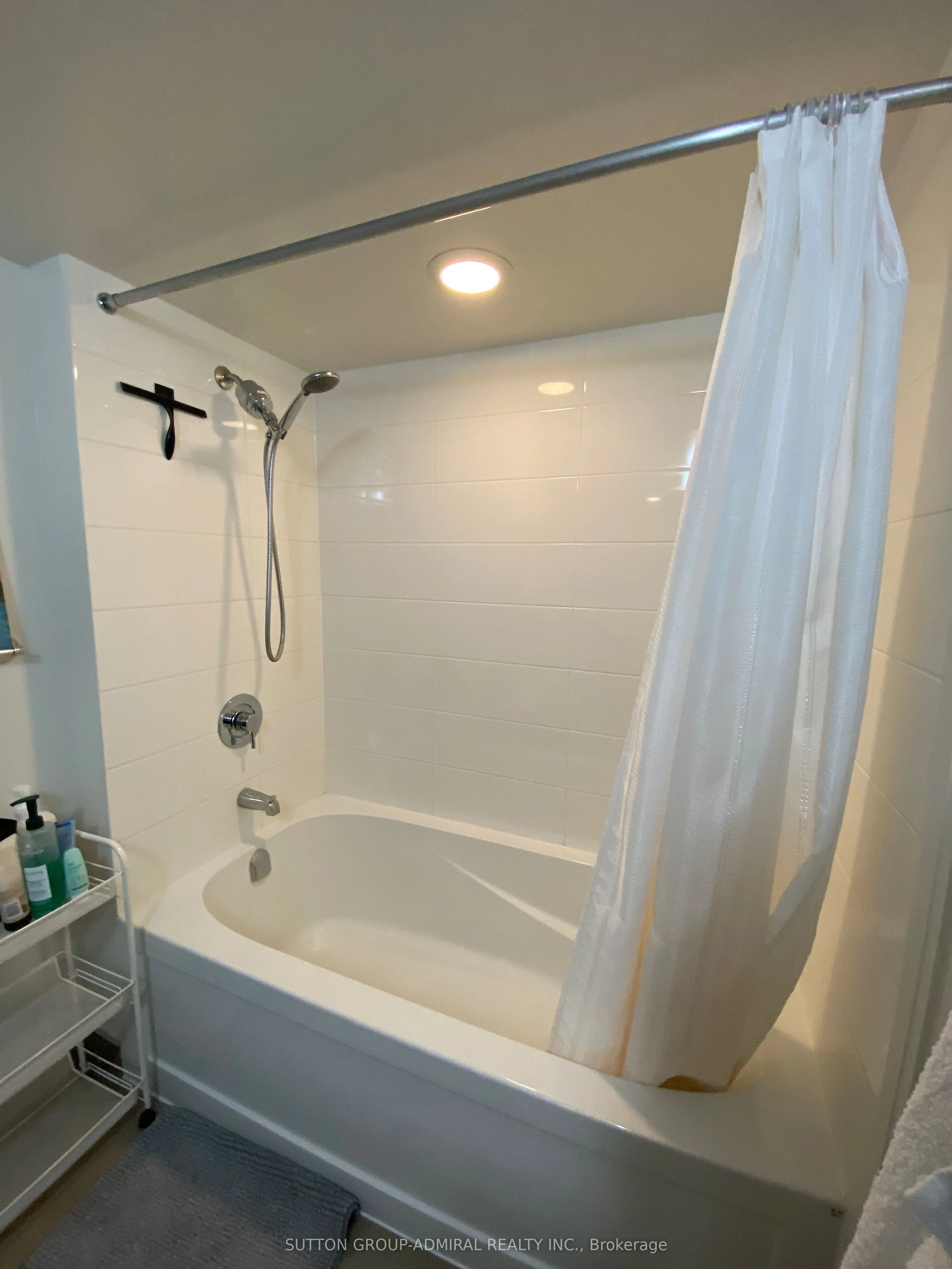 88 Sheppard Avenue E, #1205