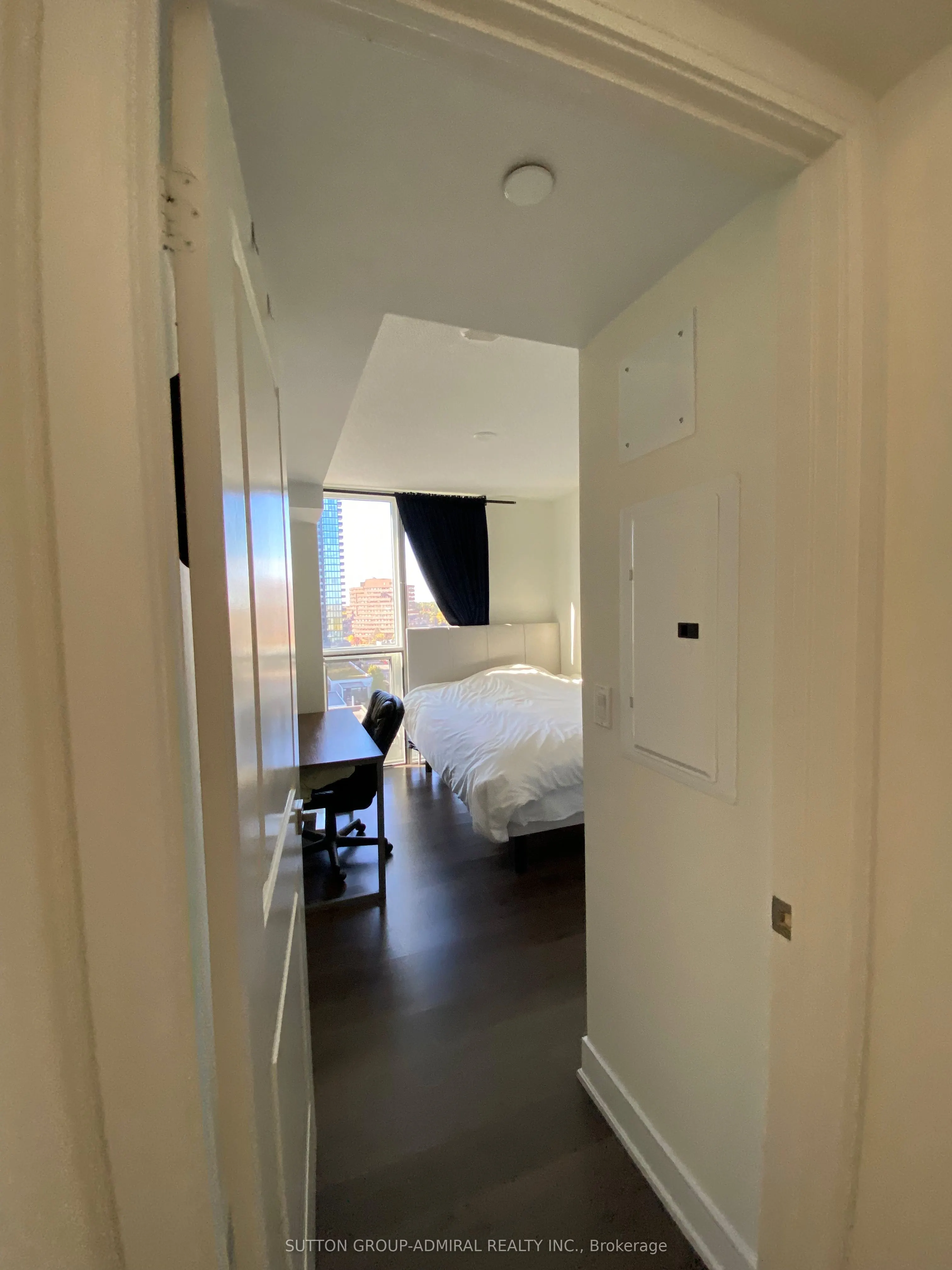 88 Sheppard Avenue E, #1205