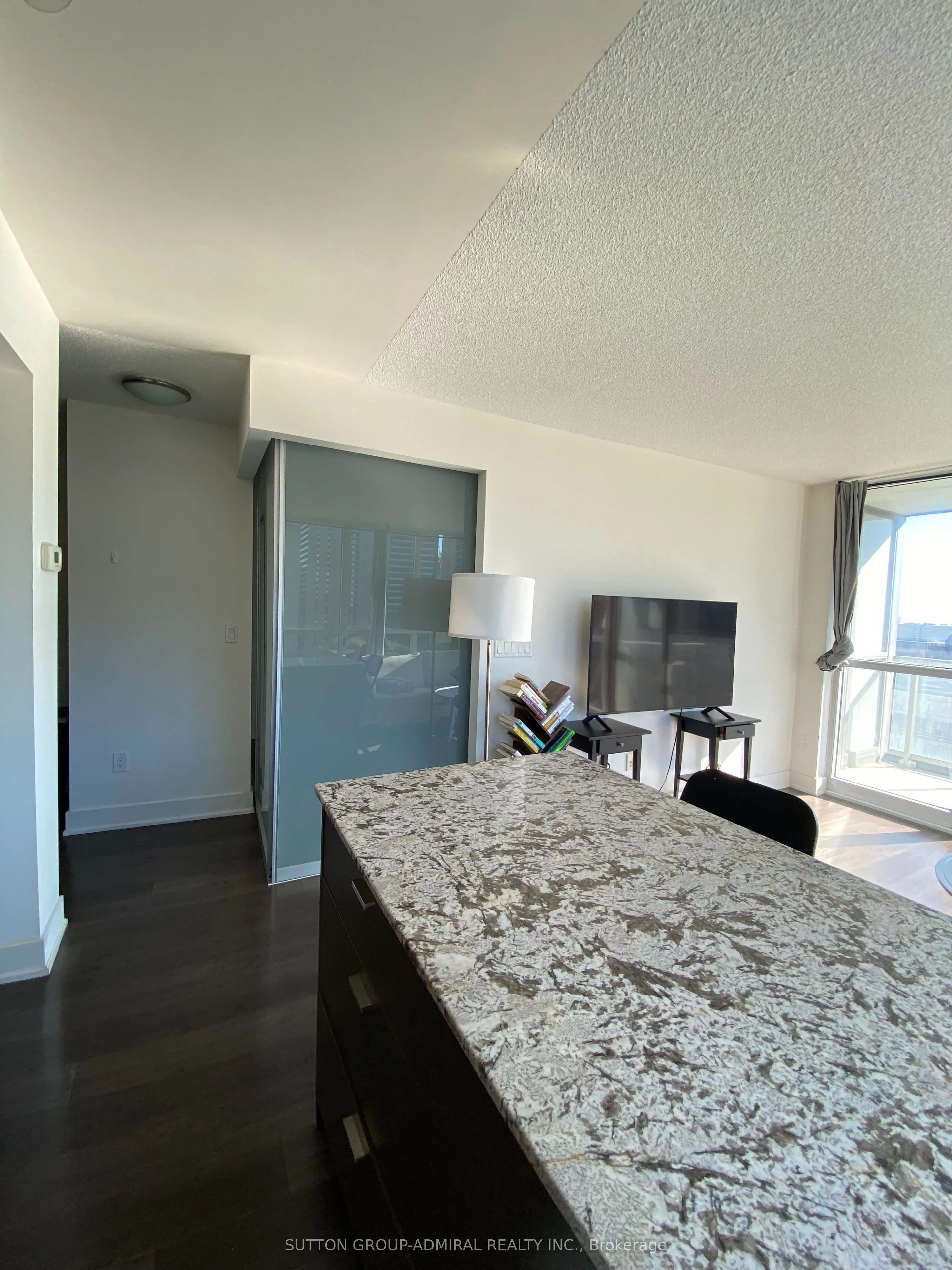 88 Sheppard Avenue E, #1205
