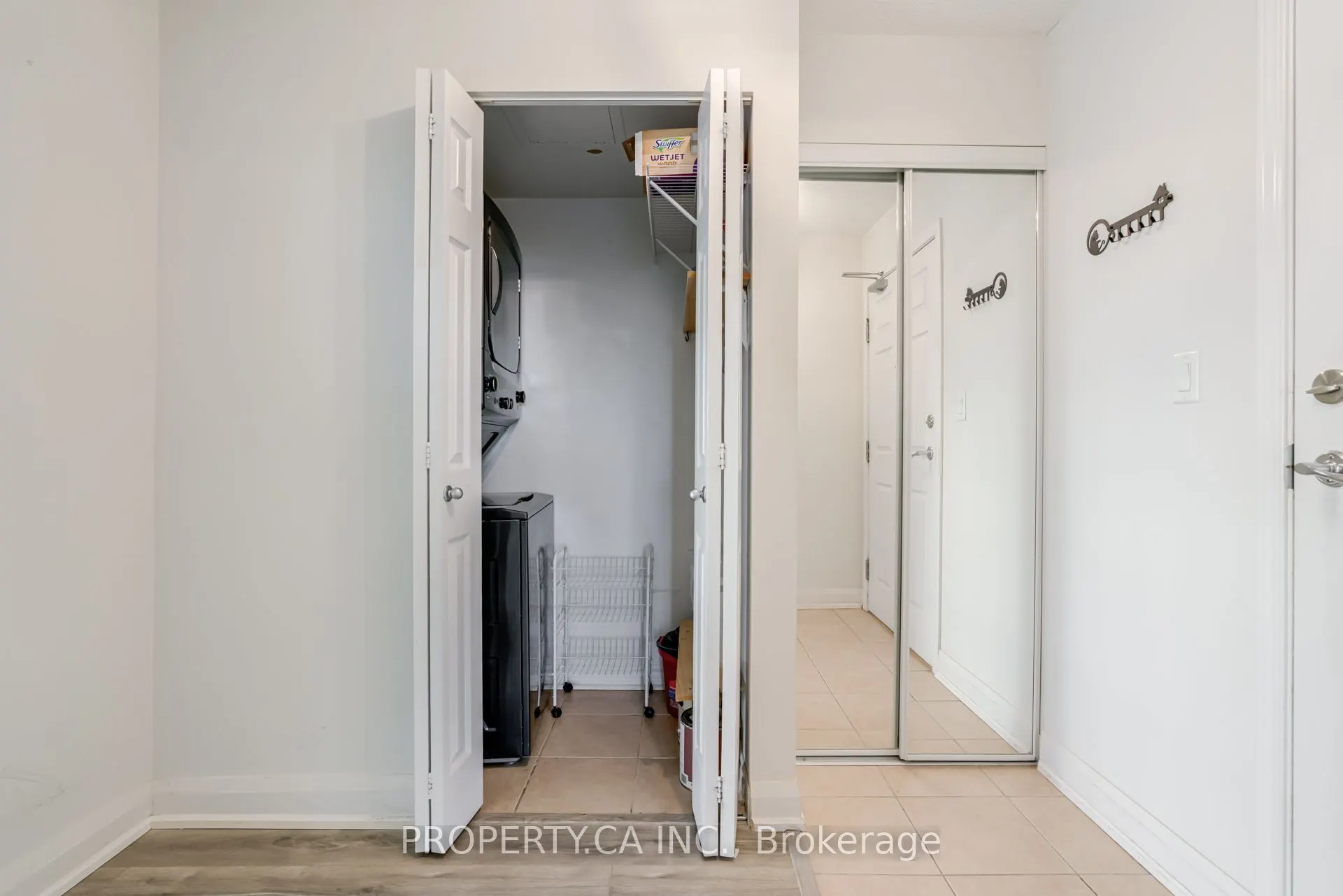 19 Barberry Place, #615