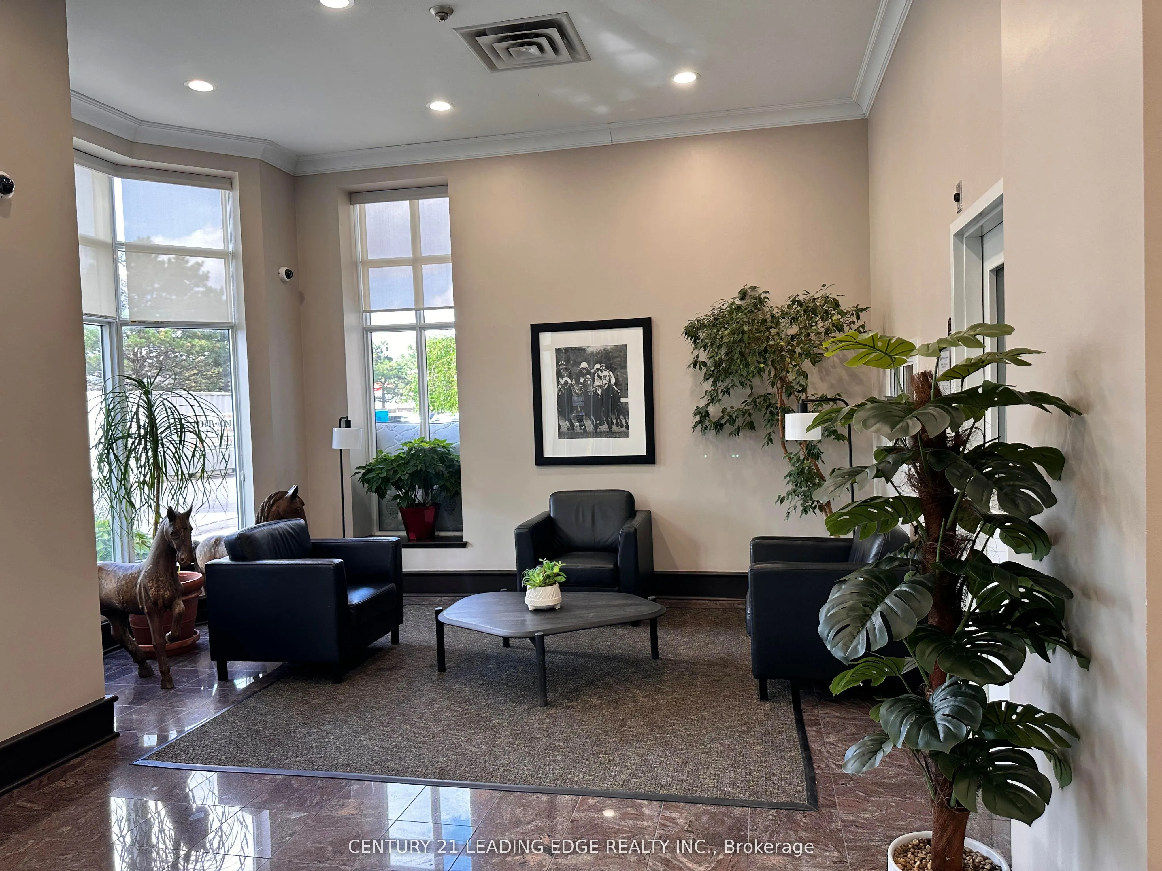 21 Overlea Boulevard, #1101