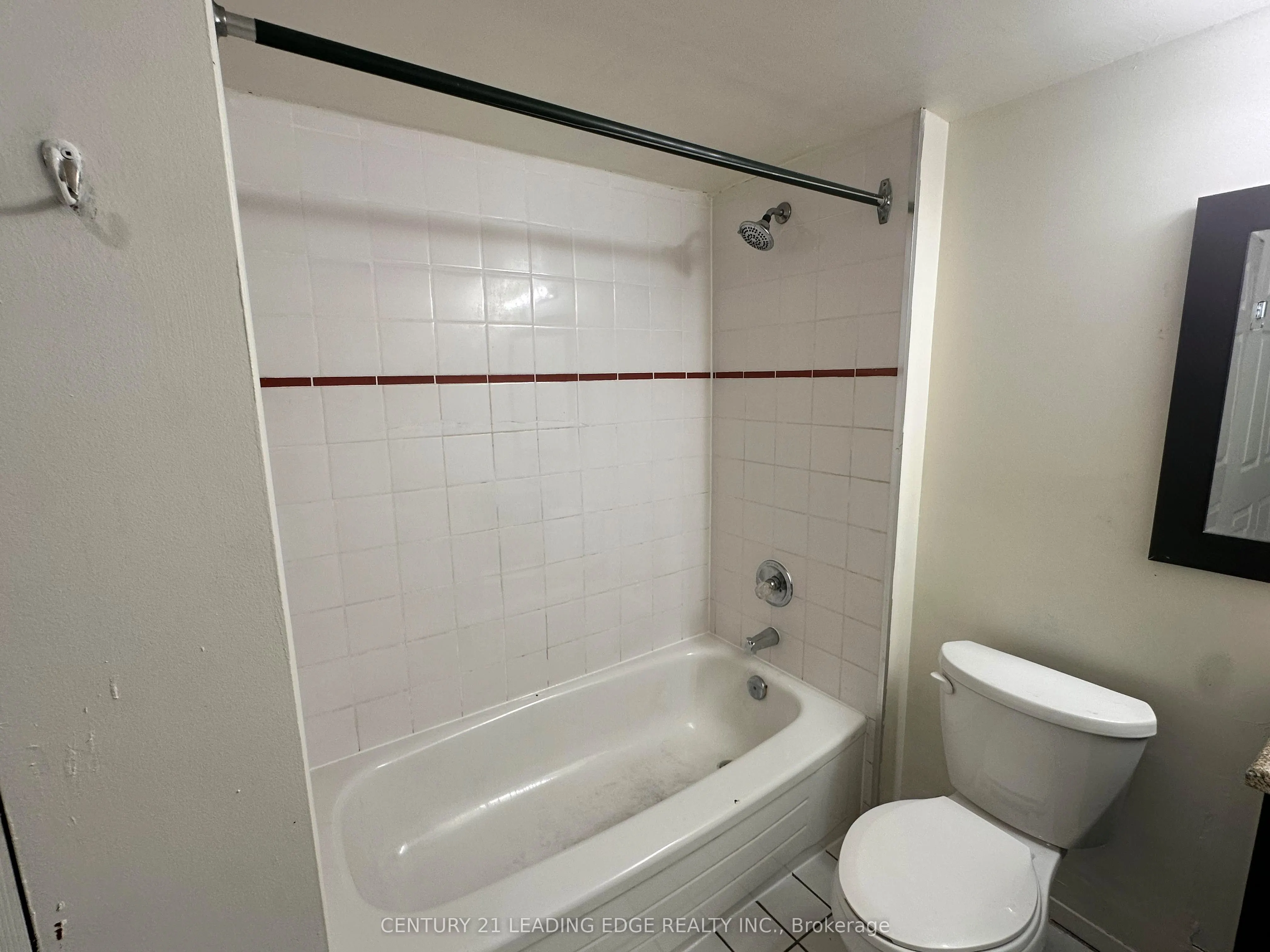 21 Overlea Boulevard, #1101