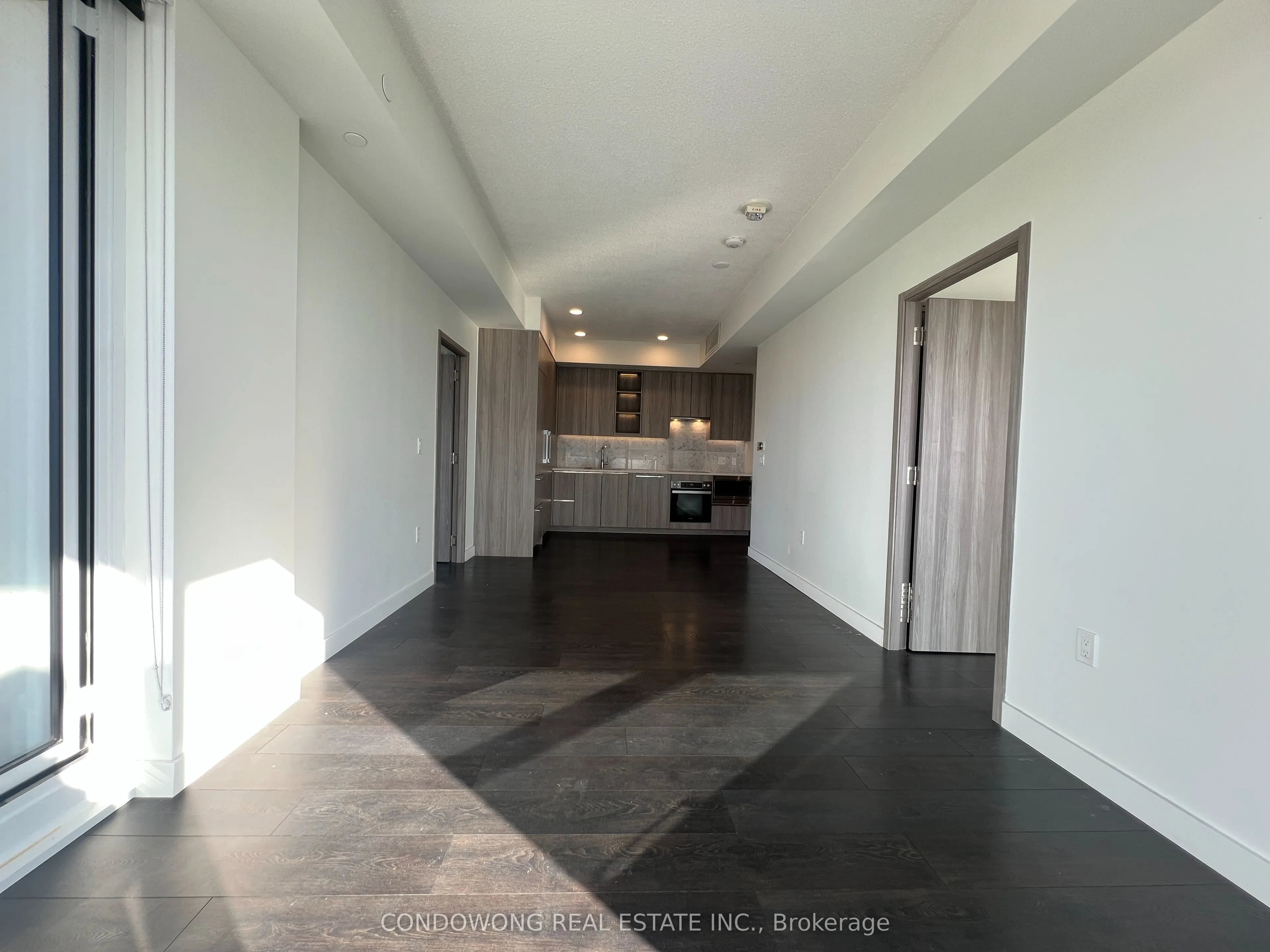 85 Mcmahon Drive, #1809