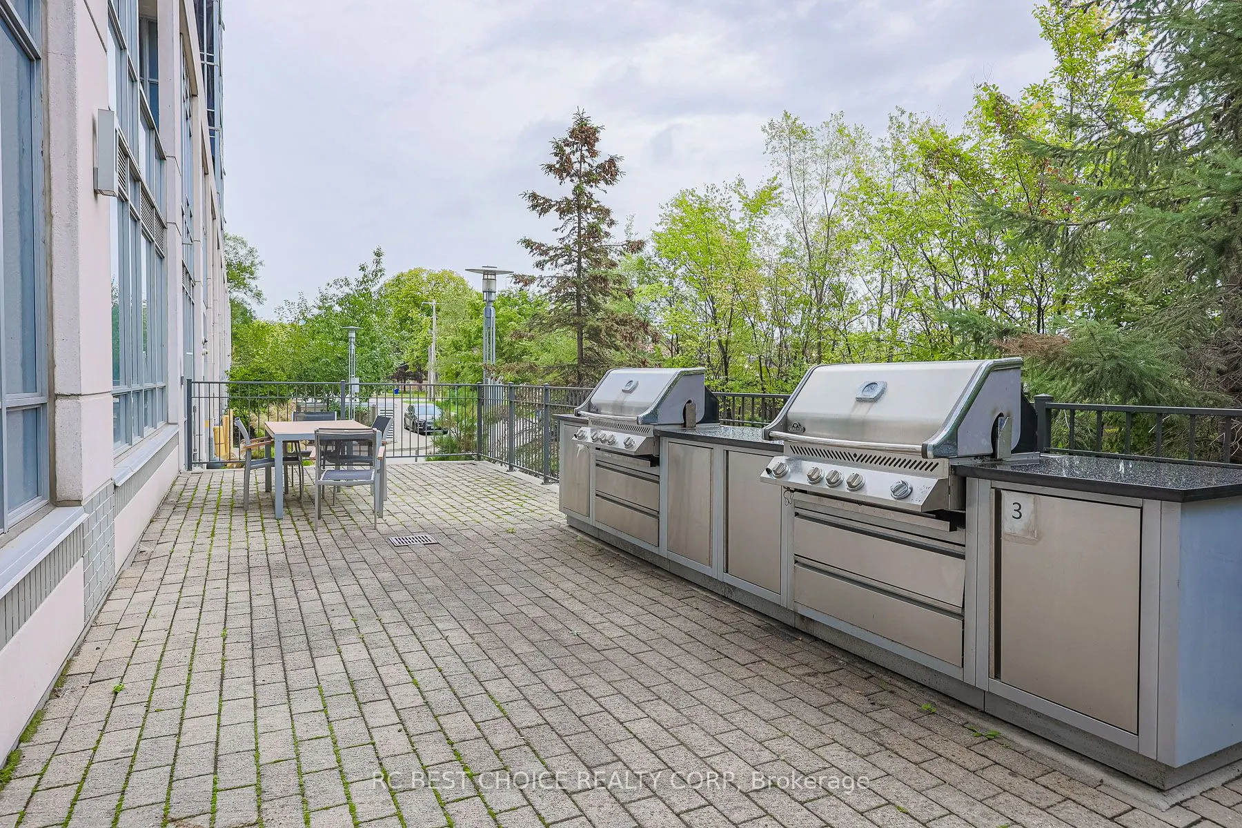 120 Harrison Garden Boulevard, #1031