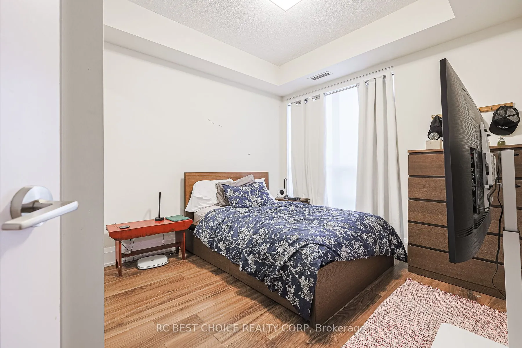 120 Harrison Garden Boulevard, #1031