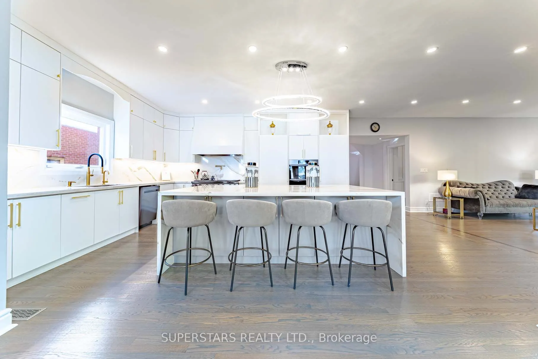 42 Grangemill Crescent