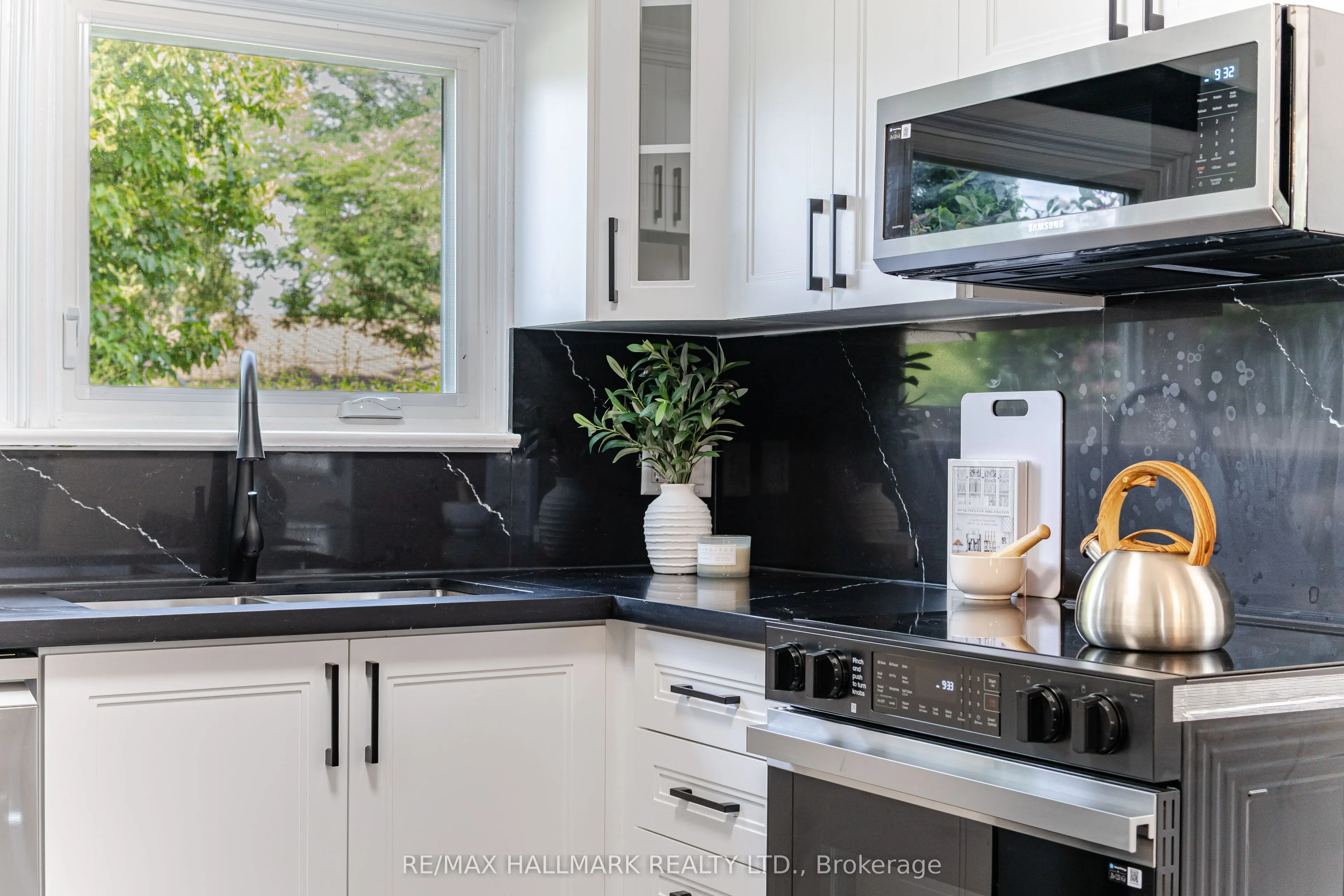 47 Marthclare Avenue