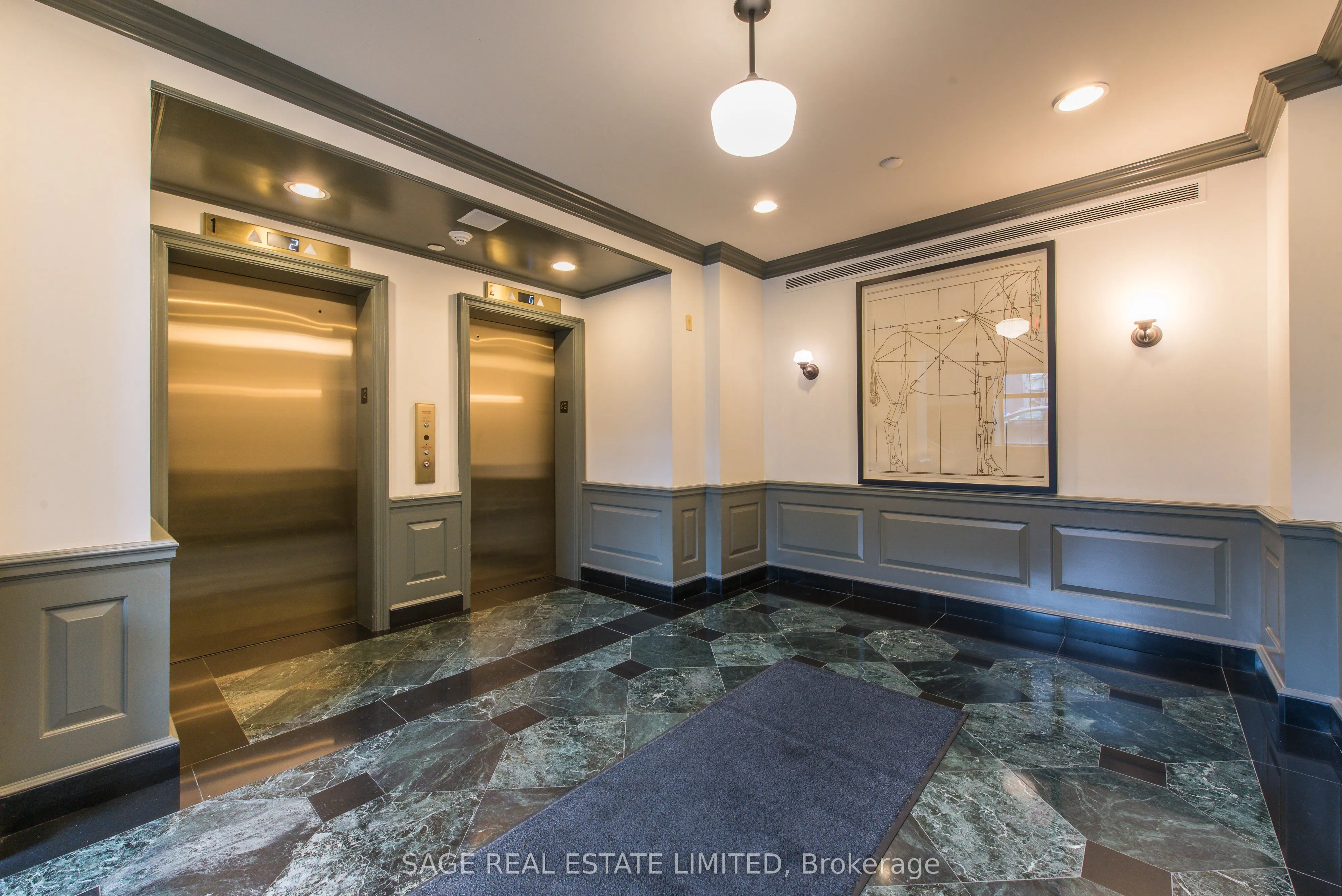 781 King Street W, #504