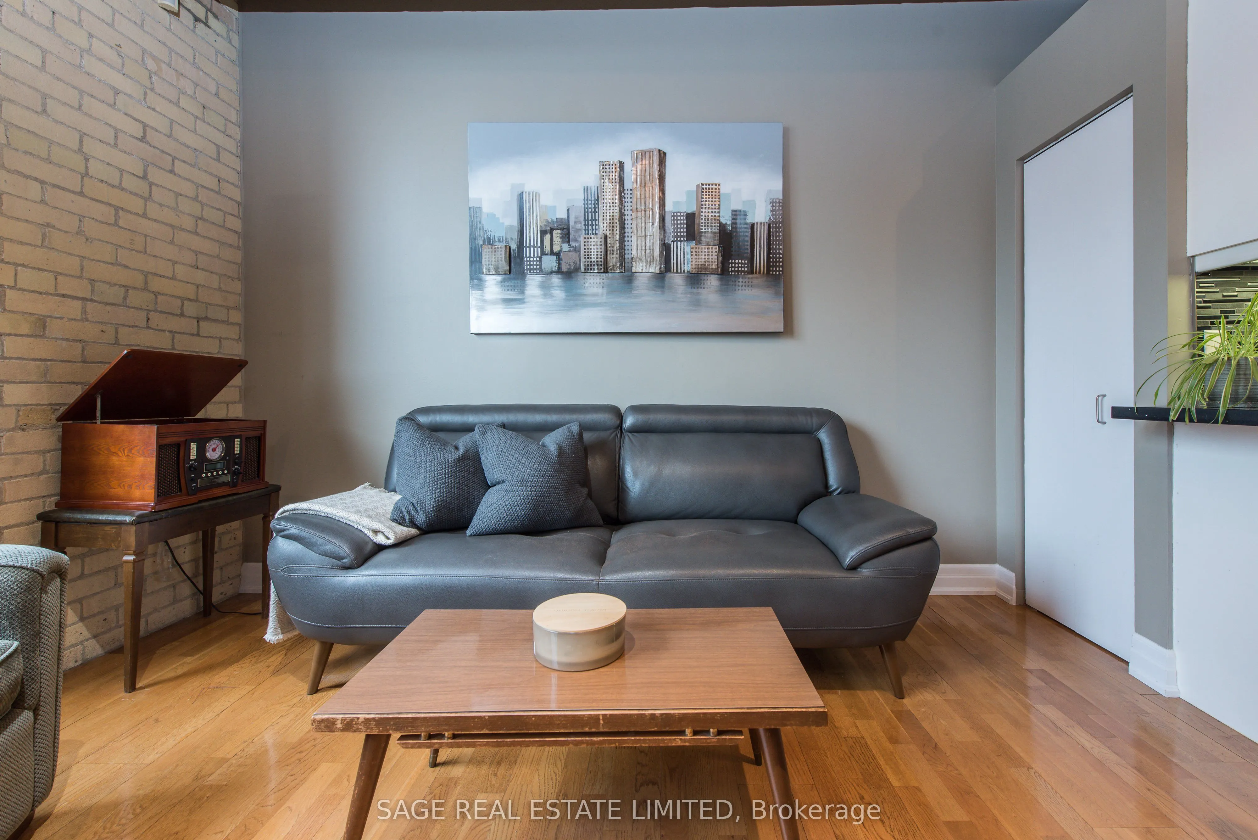 781 King Street W, #504