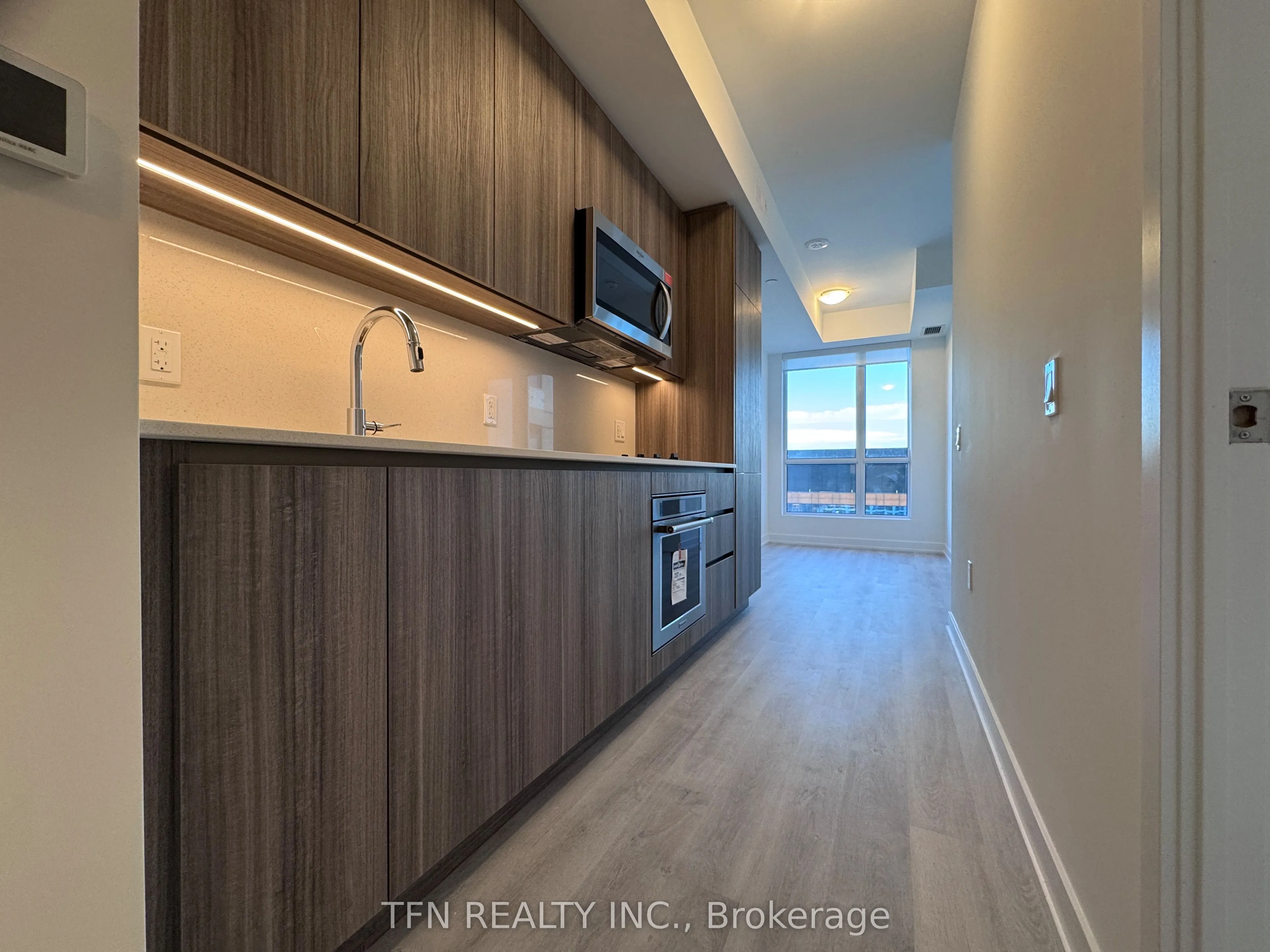 15 Richardson Street, #1608