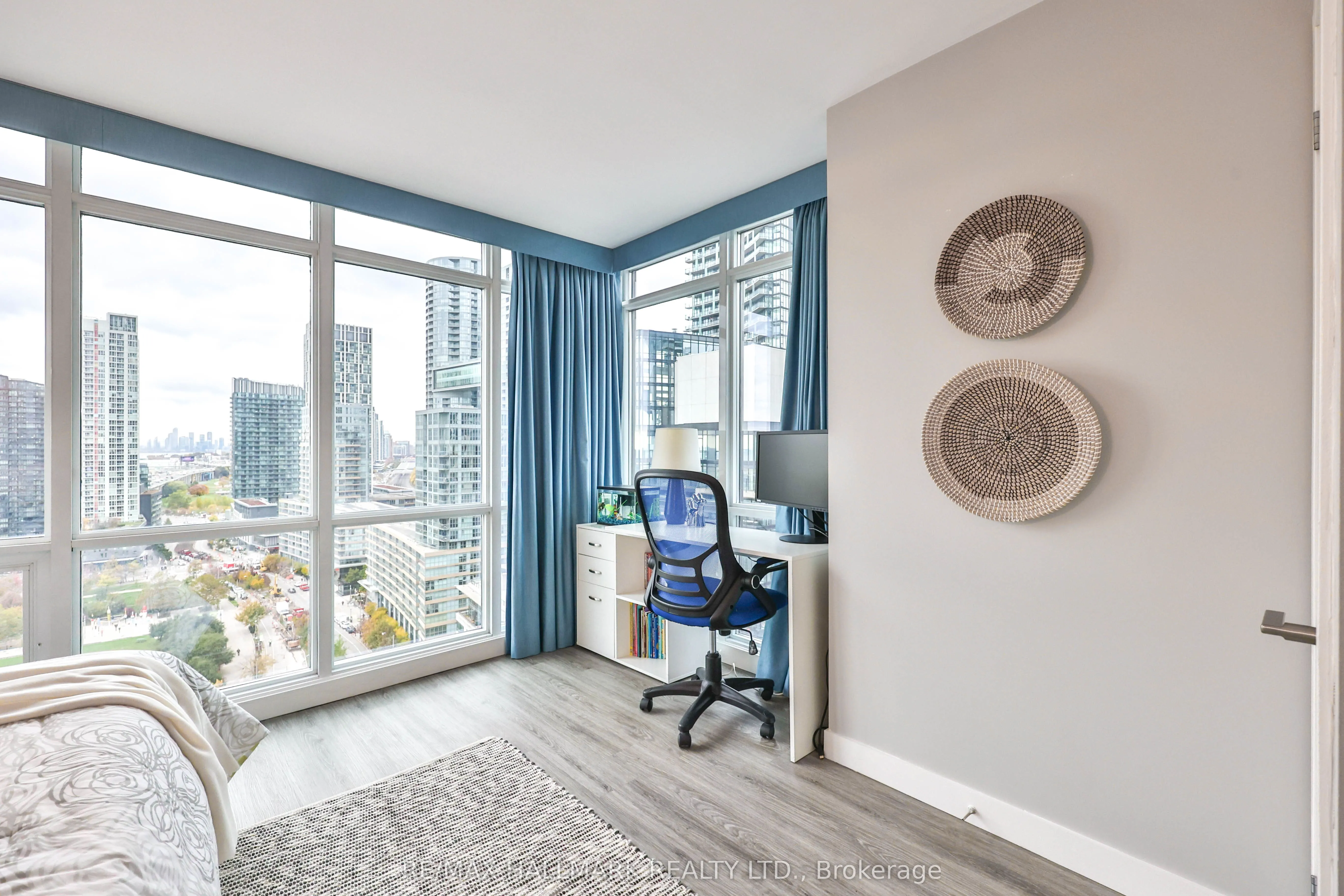 15 Fort York Boulevard, #2503