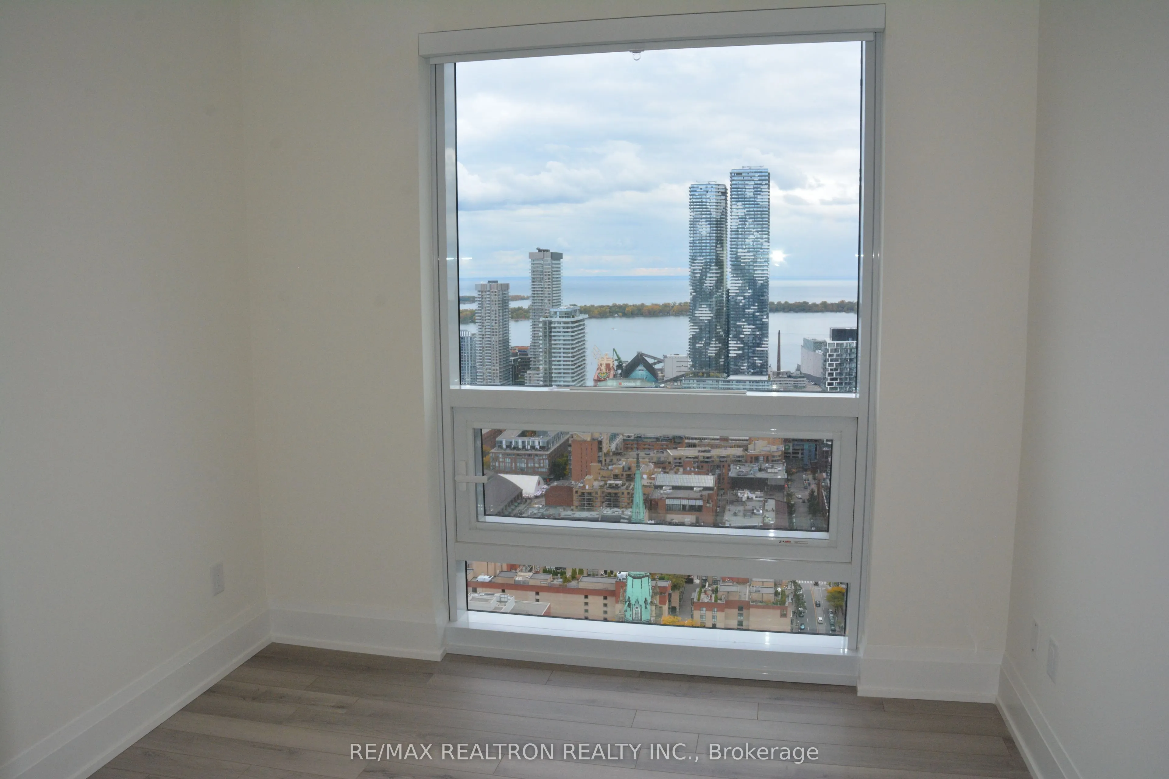 89 Church Street, #4808