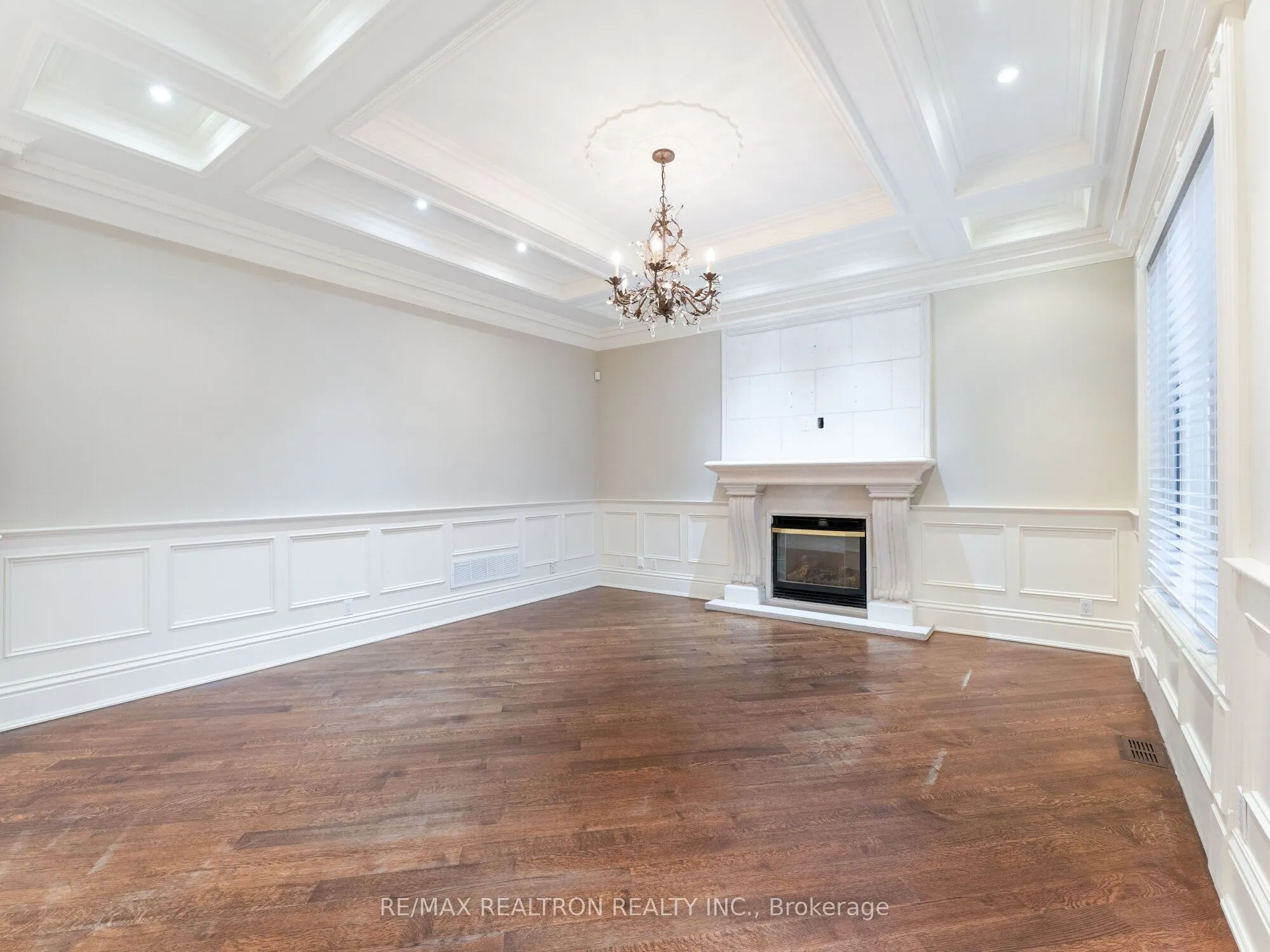 108 Highland Crescent