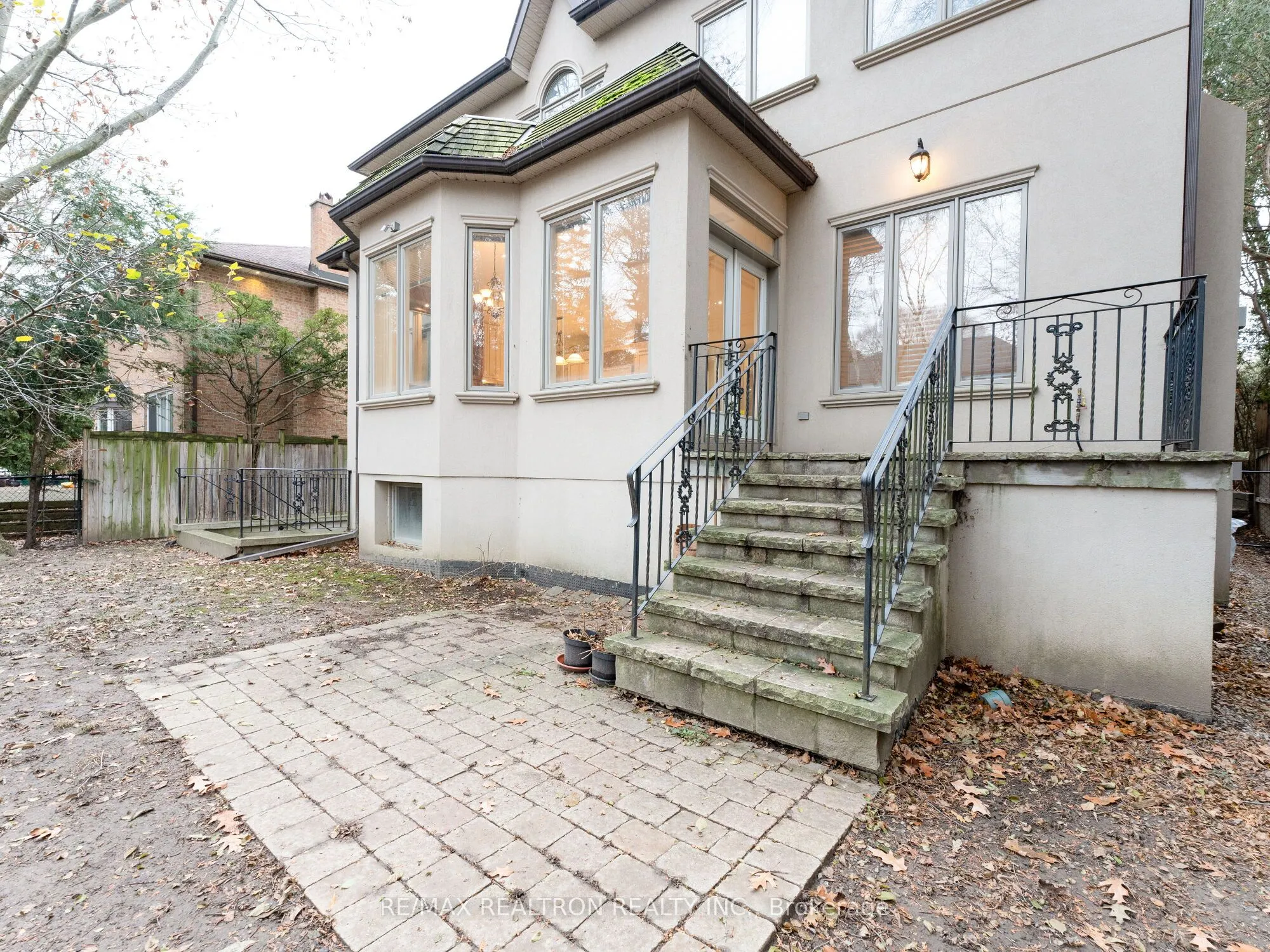 108 Highland Crescent