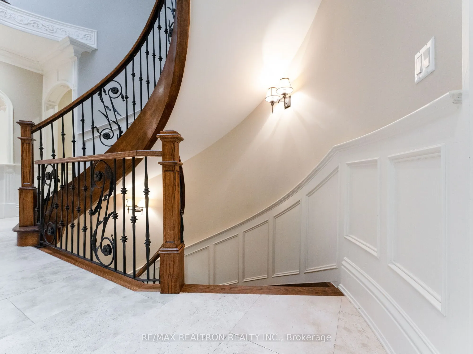 108 Highland Crescent