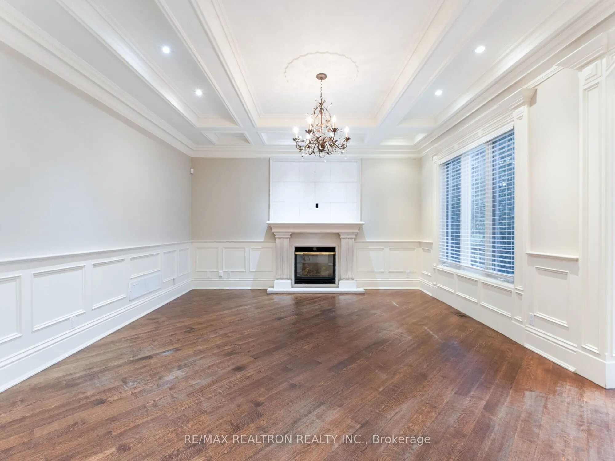 108 Highland Crescent