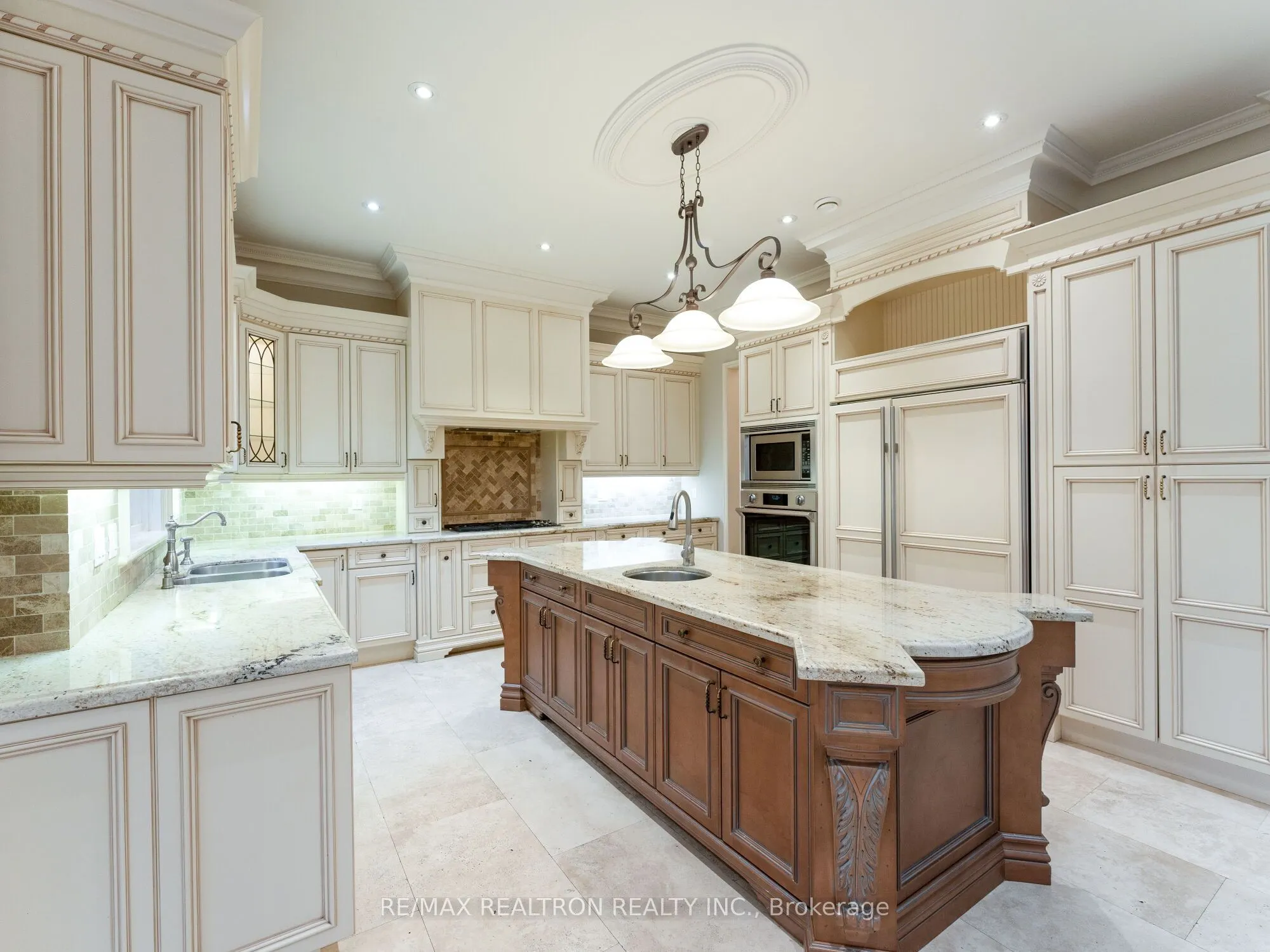 108 Highland Crescent