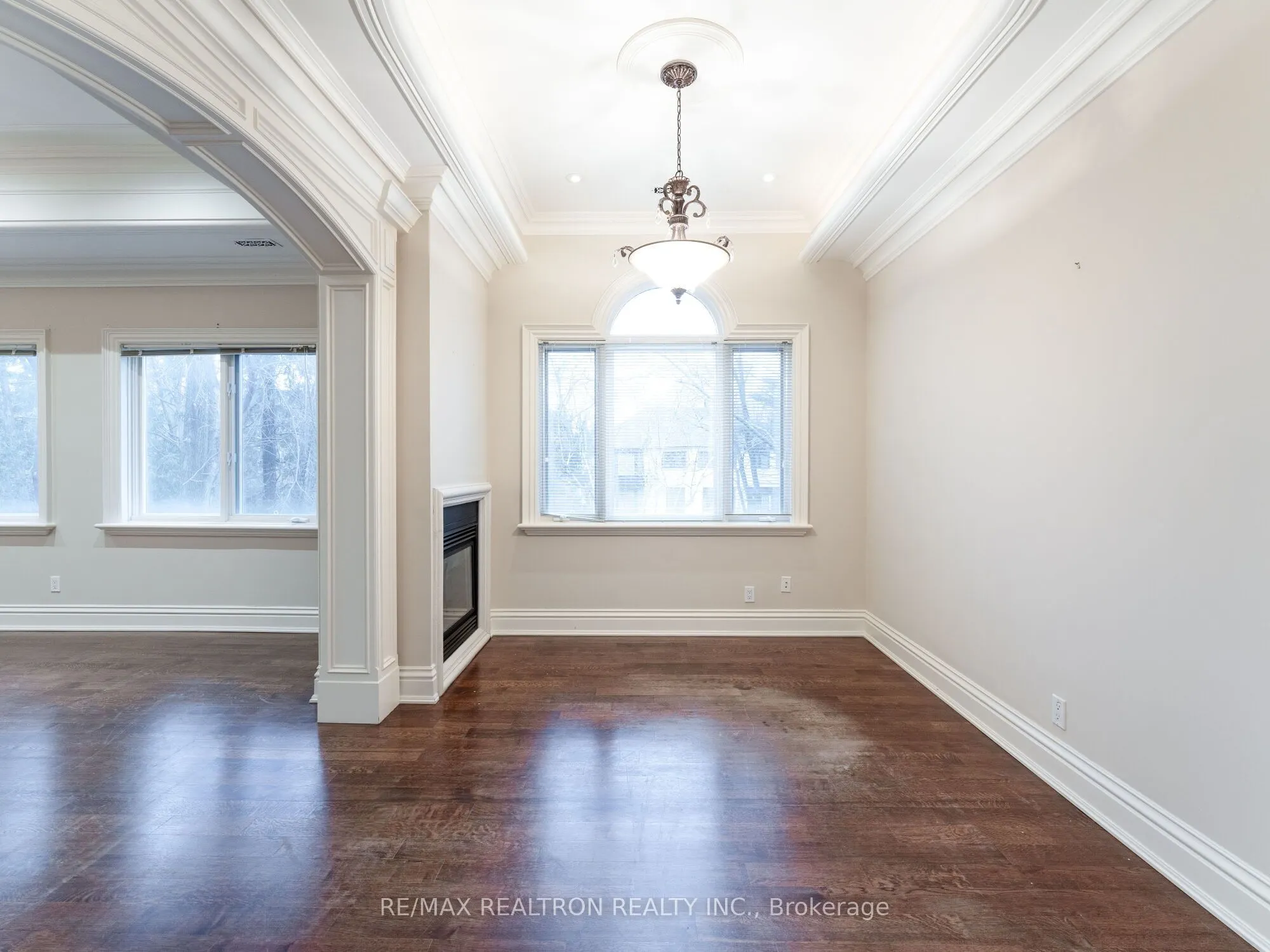 108 Highland Crescent