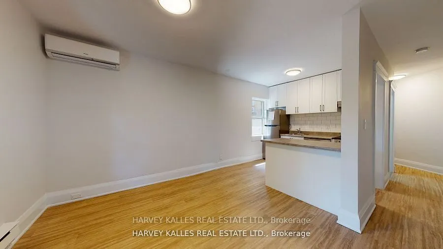 1065 Bathurst Street, #5