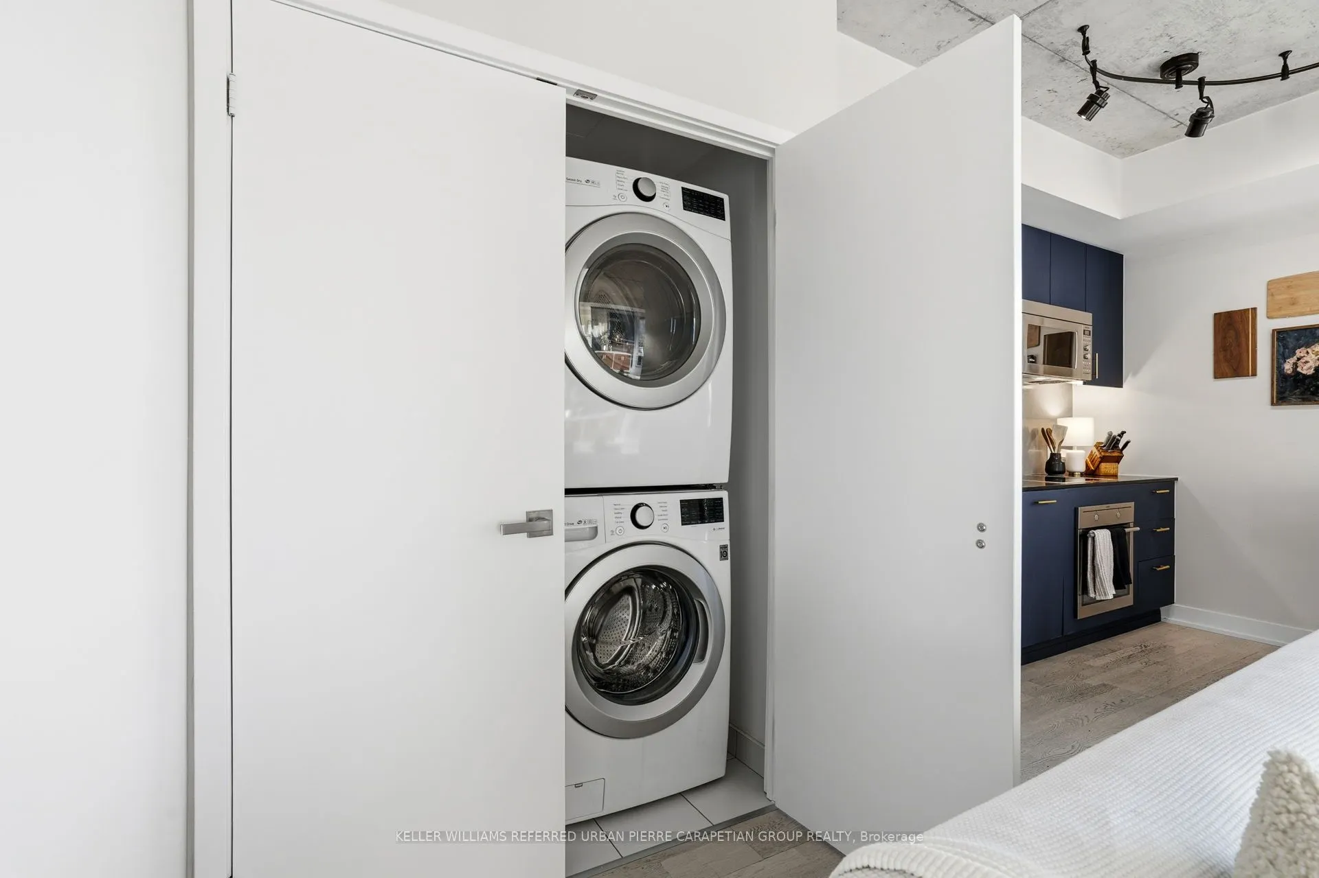 20 Minowan Miikan Avenue, #1012